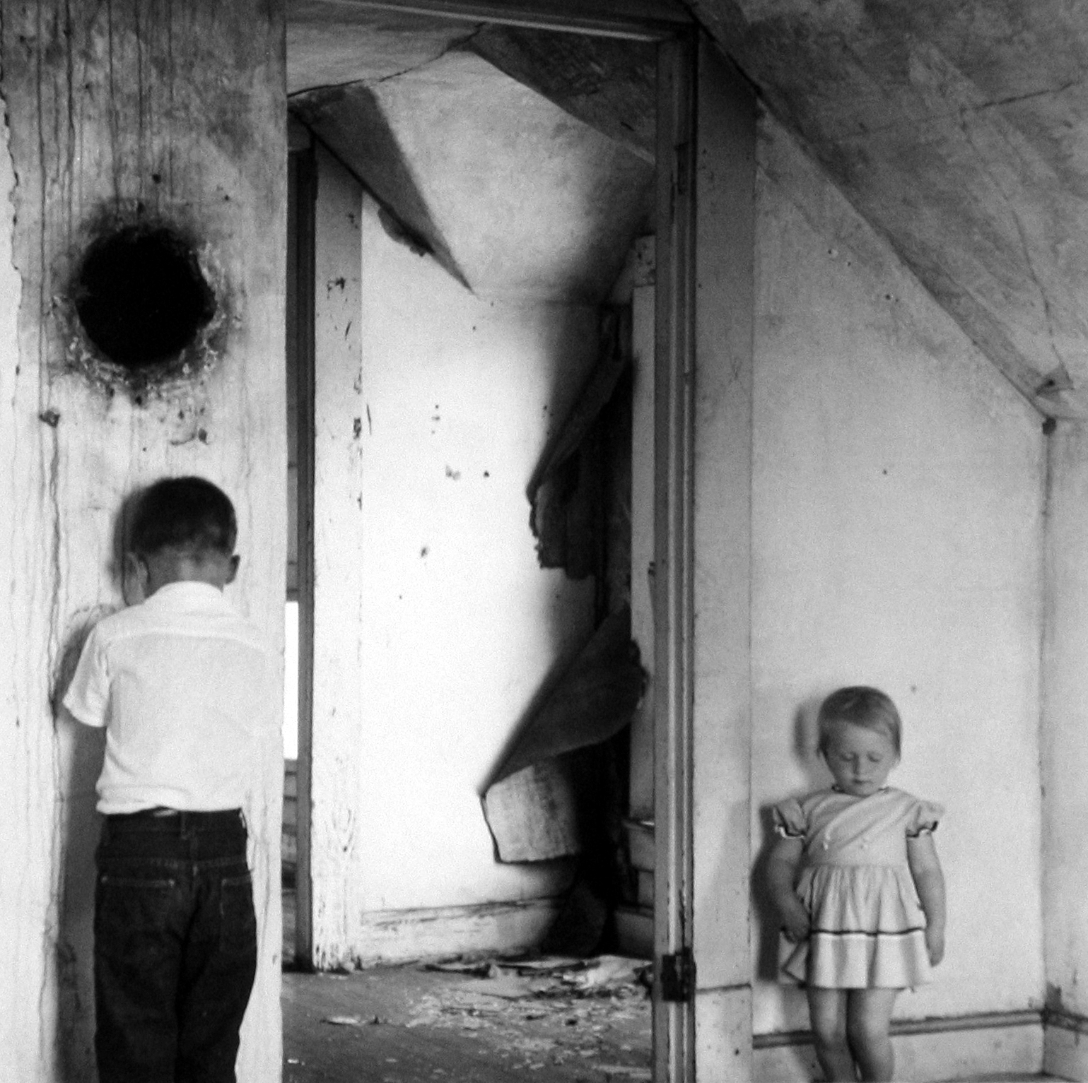 Family: Photographs from Home 2005 Howard Greenberg Gallery