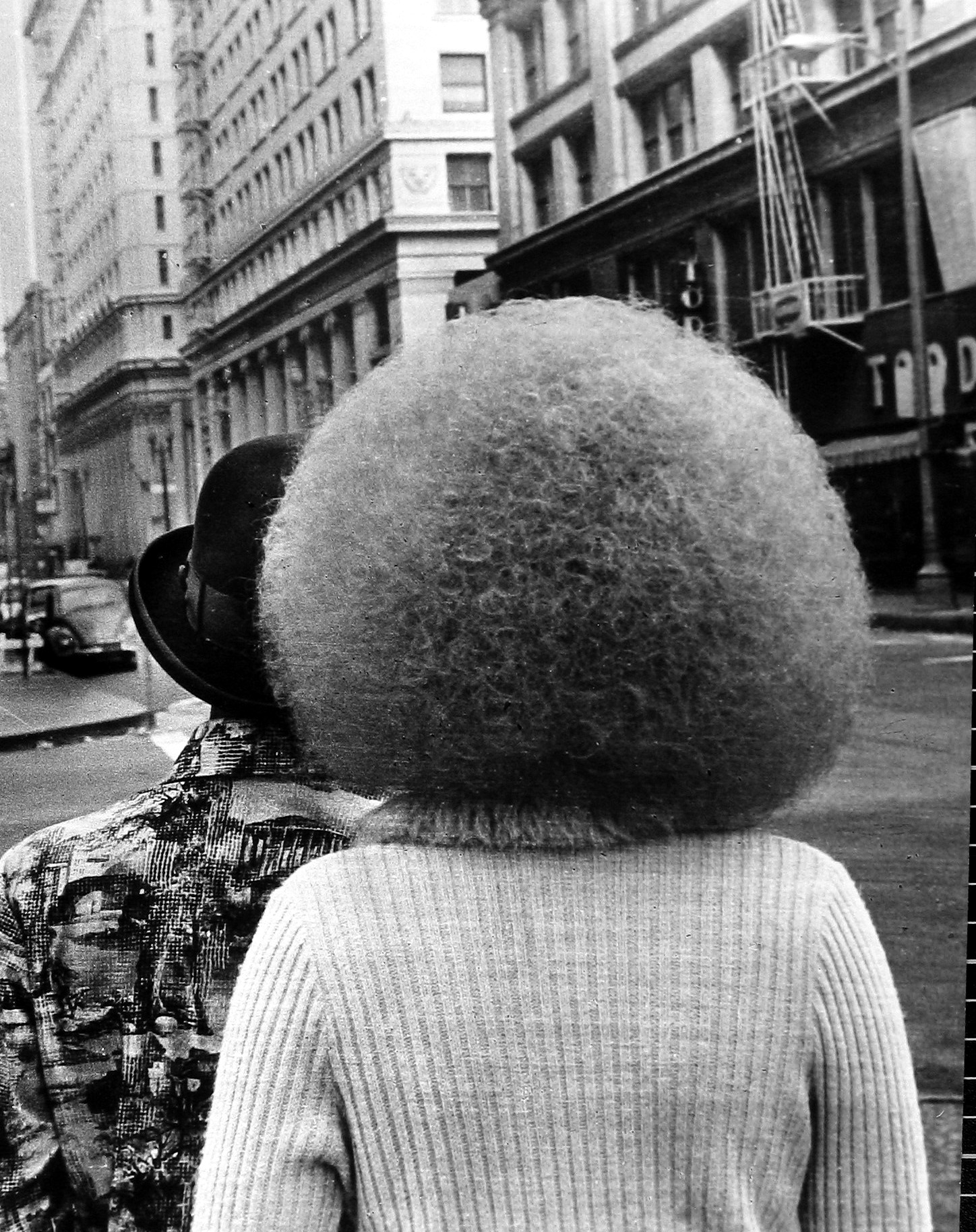 Leon Levinstein: Obsession 2005 howard greenberg gallery