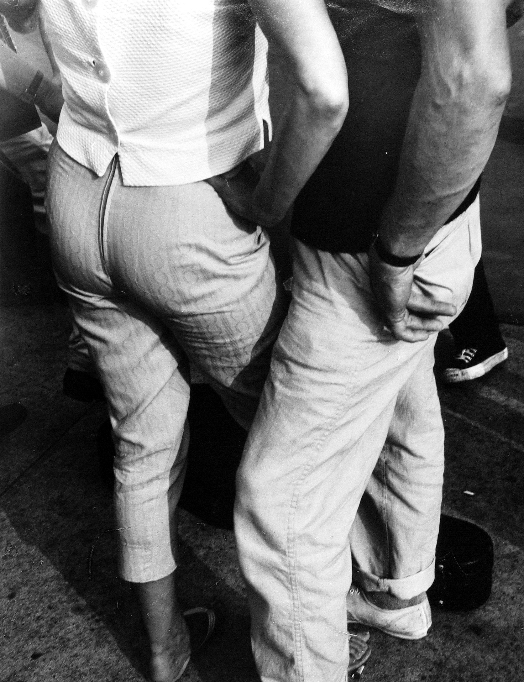 Leon Levinstein: Living in the Edge 2010 Howard Greenberg Gallery