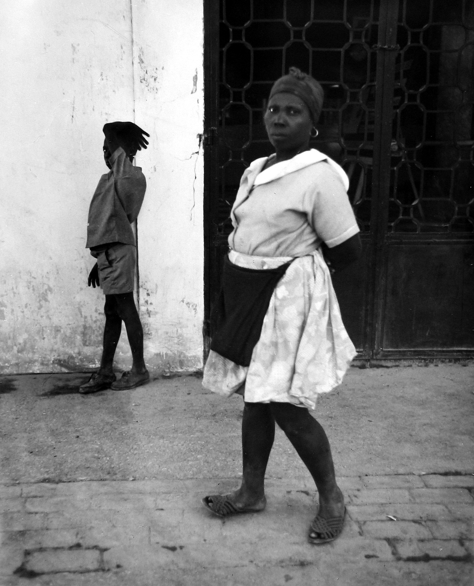 Leon Levinstein: Living in the Edge 2010 Howard Greenberg Gallery