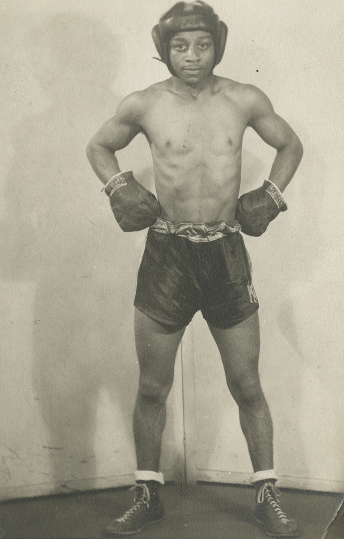James Van Der Zee - Boxer's Stance #3, 1950s - Howard Greenberg Gallery - 2019