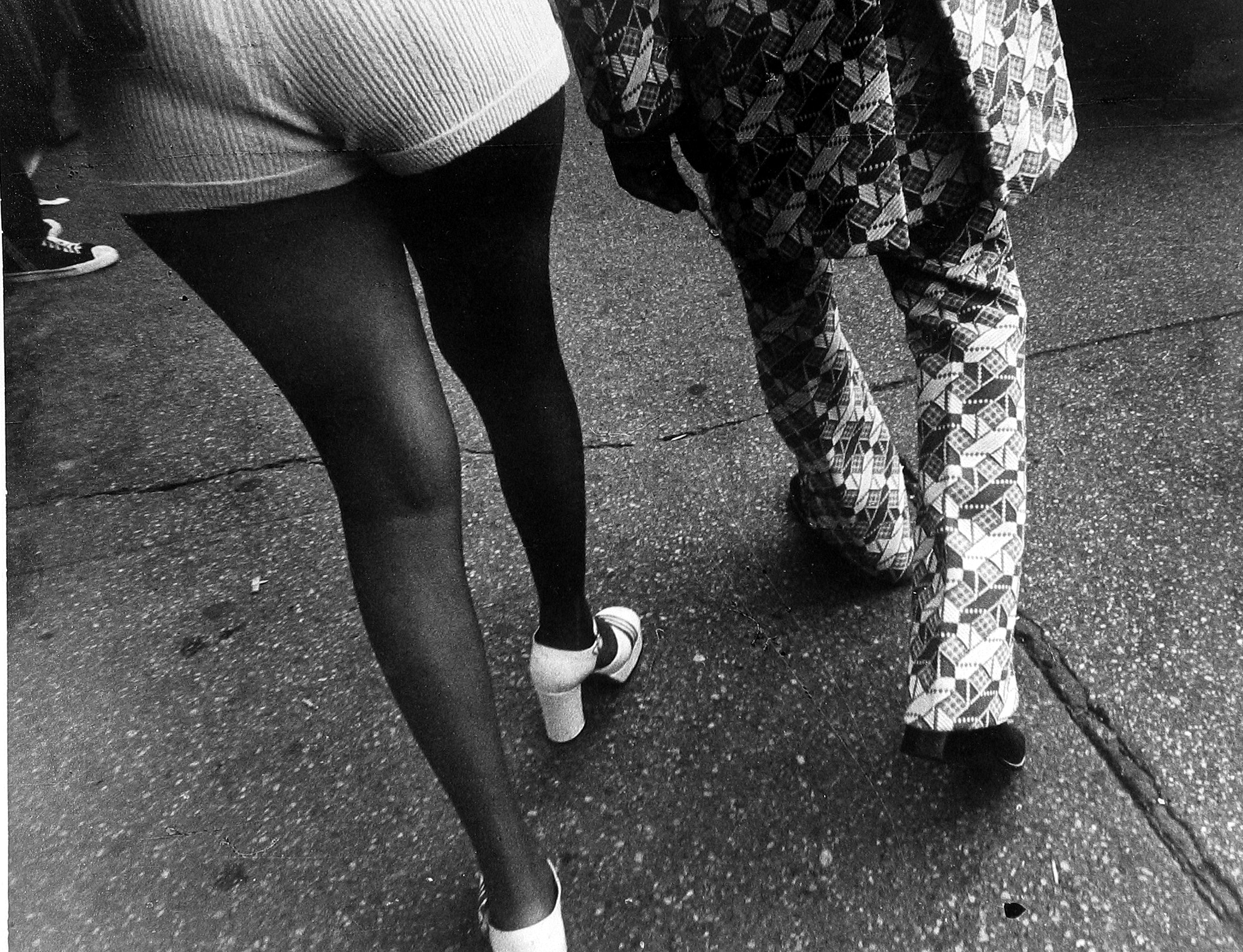 The Heartbeat of Fashion 2010 Howard Greenberg Gallery