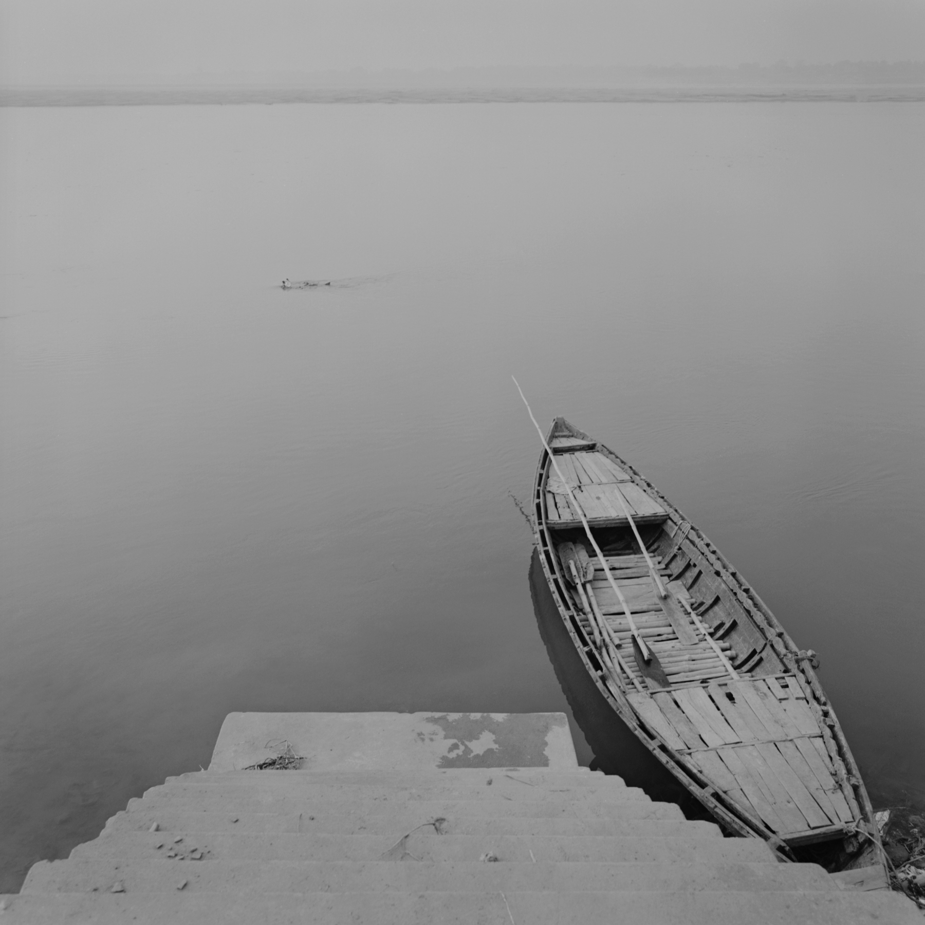 Kenro Izu: Eternal Light, Howard Greenberg Gallery, 2017