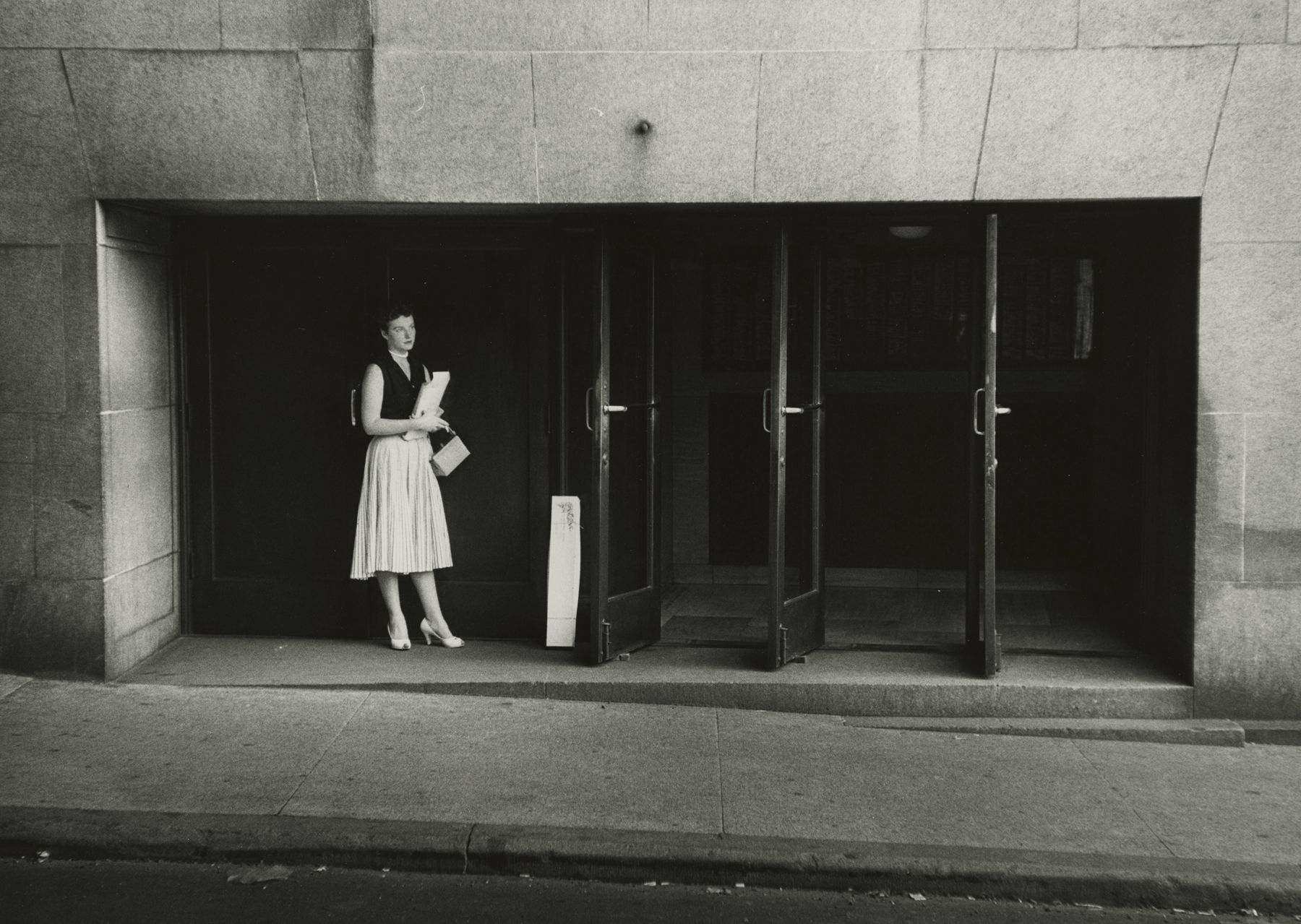 Marvin E. Newman: Sequentially Sought - Howard Greenberg Gallery - 2015