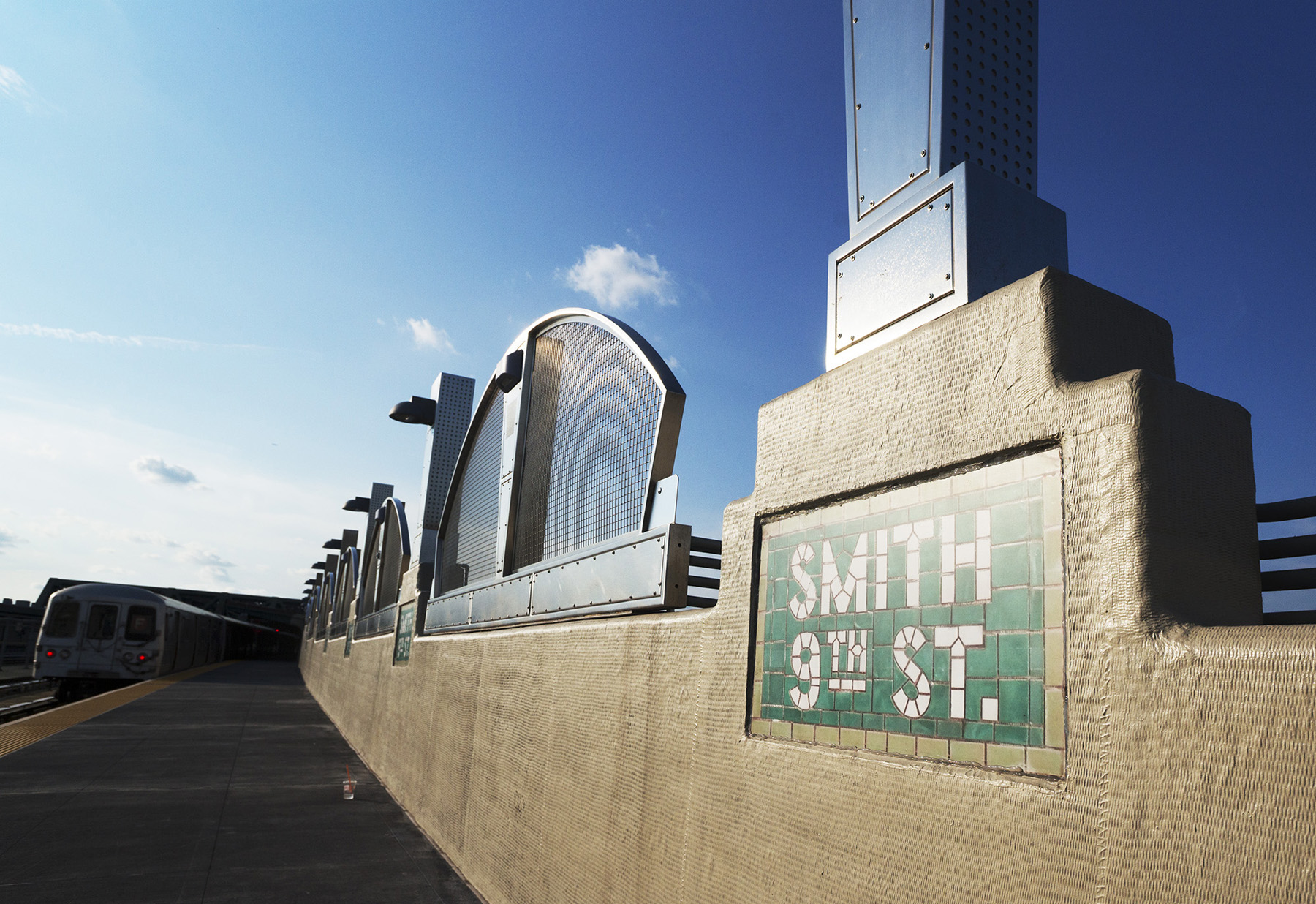 William Klein - William Klein + Brooklyn - Howard Greenberg Gallery - 2015