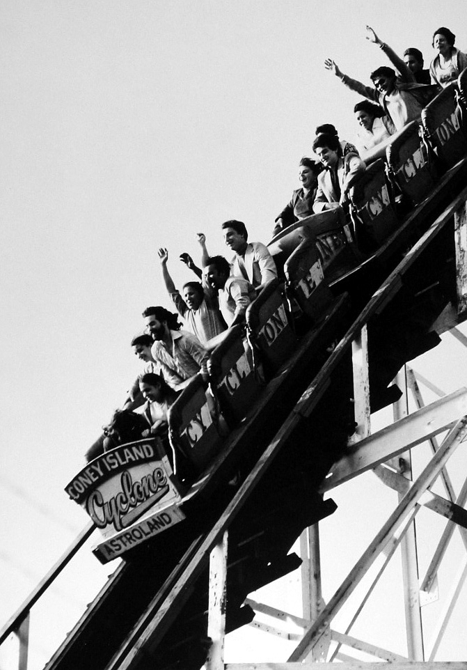 Coney Island Sideshow 2007 Howard Greenberg Gallery