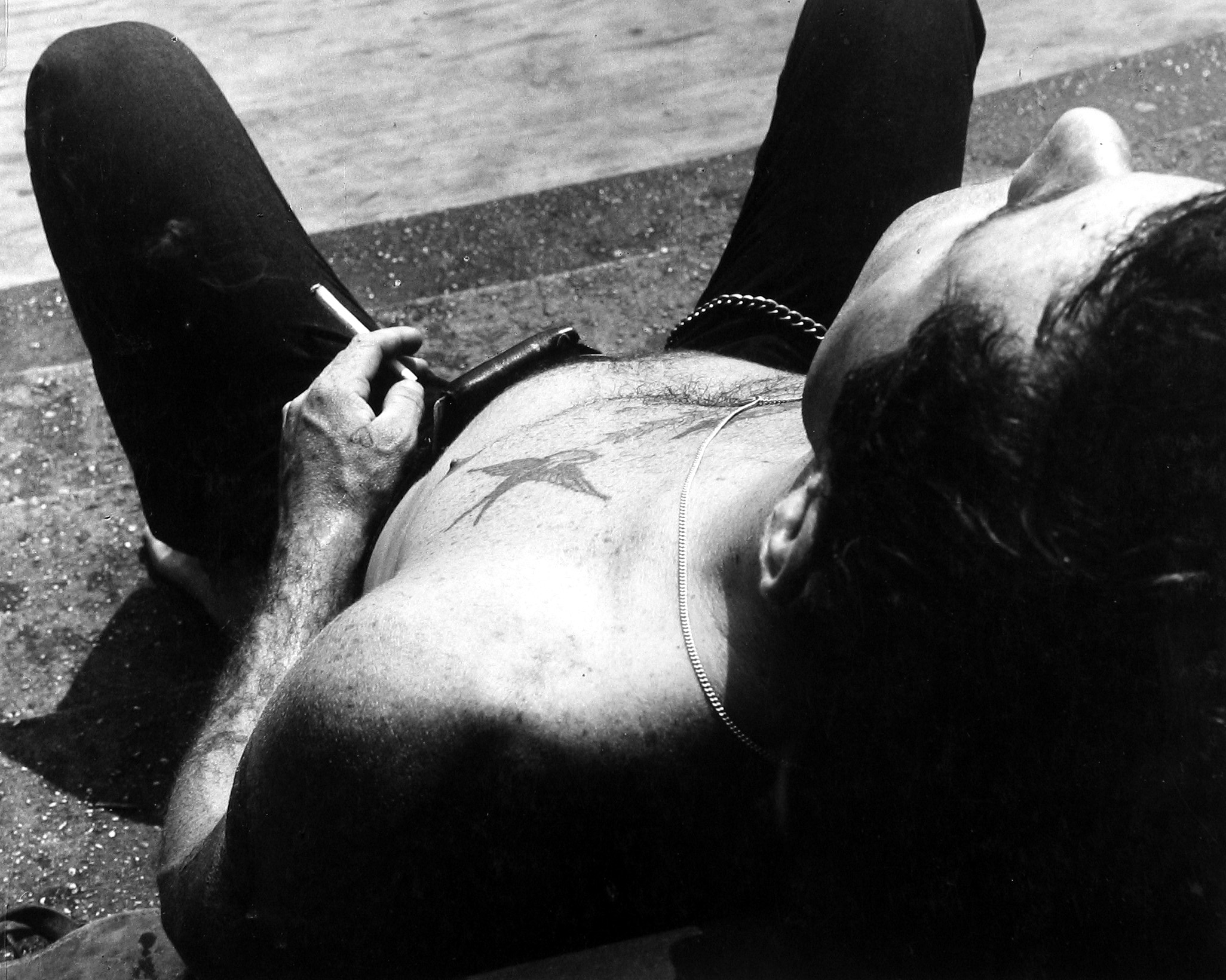 Leon Levinstein: Living in the Edge 2010 Howard Greenberg Gallery