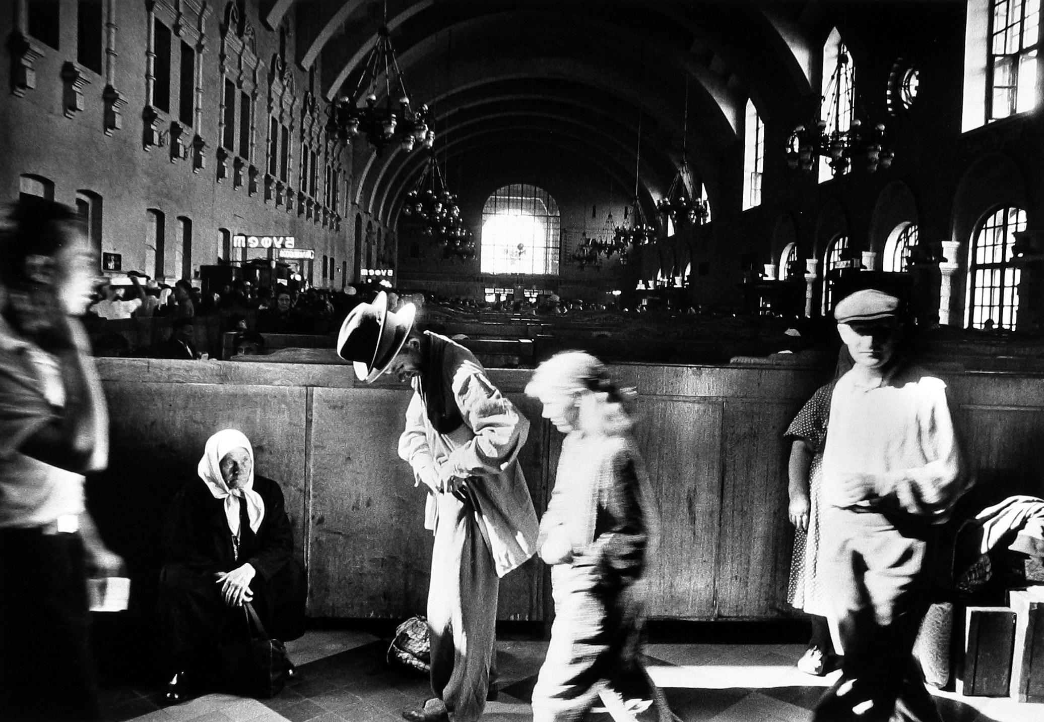 William Klein: Prints 1955-2007 2007 howard greenberg gallery