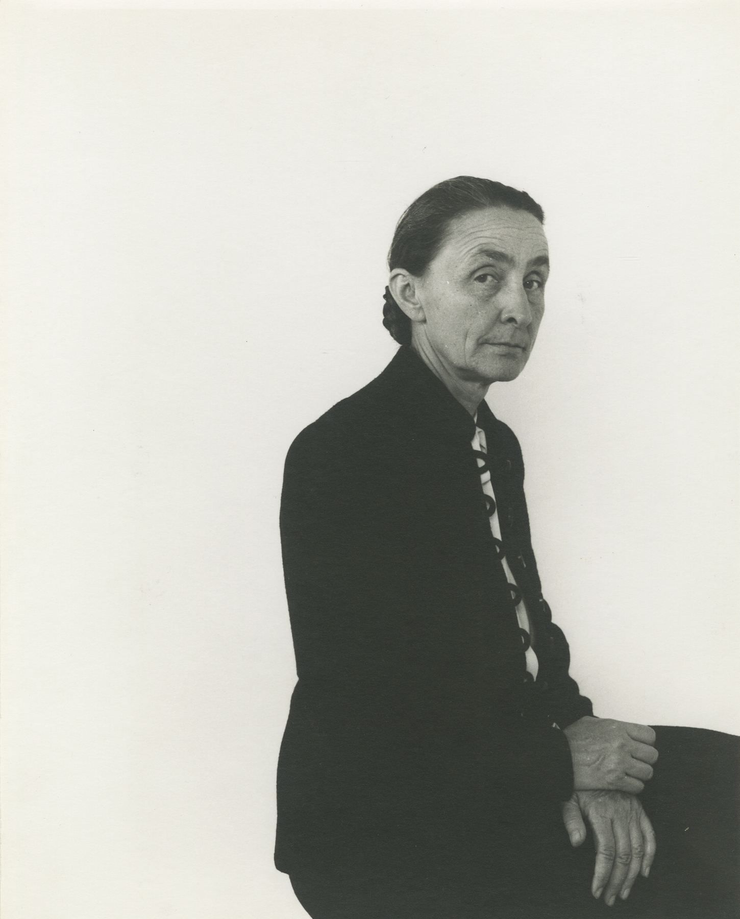 Arnold Newman - Georgia O'Keefe, NYC, 1944 - Howard Greenberg Gallery - 2018