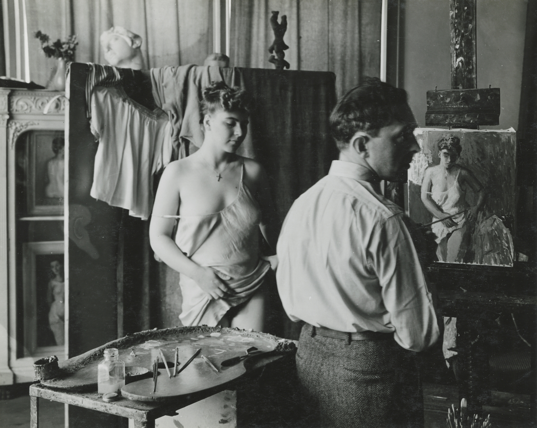 Arnold Newman - Moses Soyer and Model, 1942 - Howard Greenberg Gallery - 2018