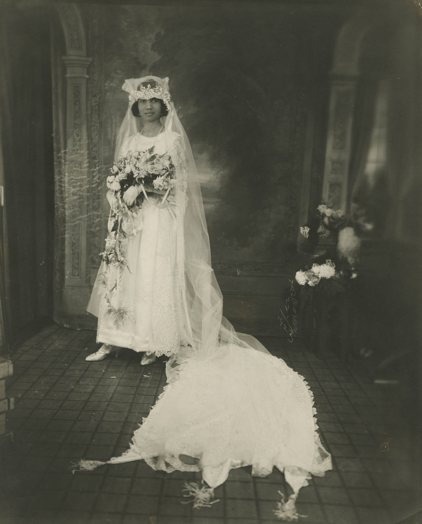 Selections from the Collection - Howard Greenberg Gallery - 2016