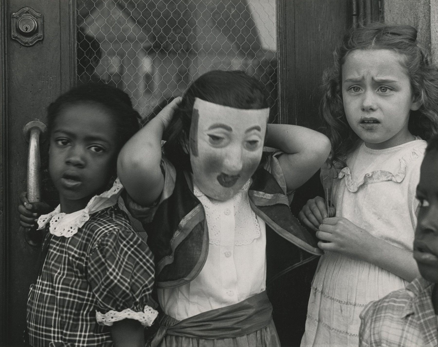 Marvin E. Newman: Sequentially Sought - Howard Greenberg Gallery - 2015