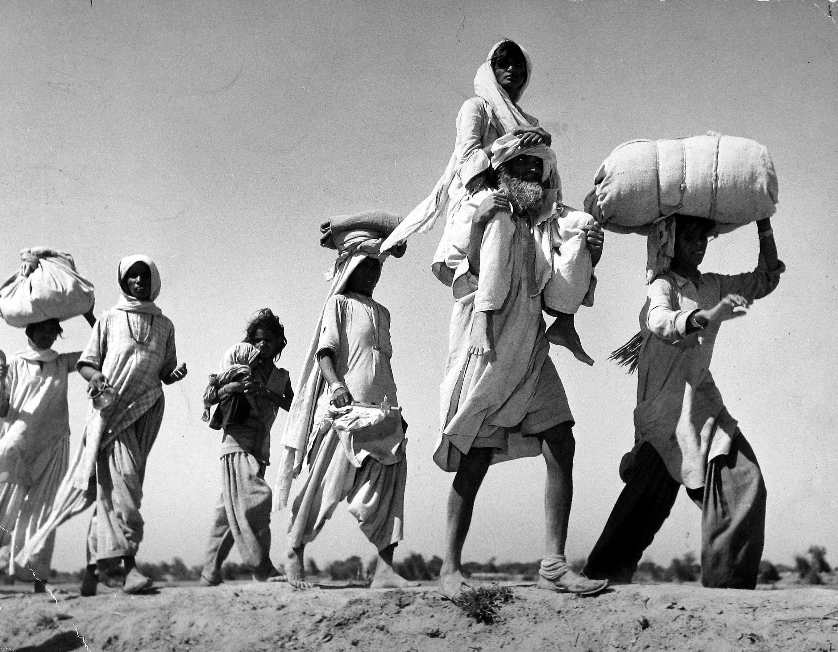 Sacred Sight: Photographs in India 2009 Howard Greenberg Gallery