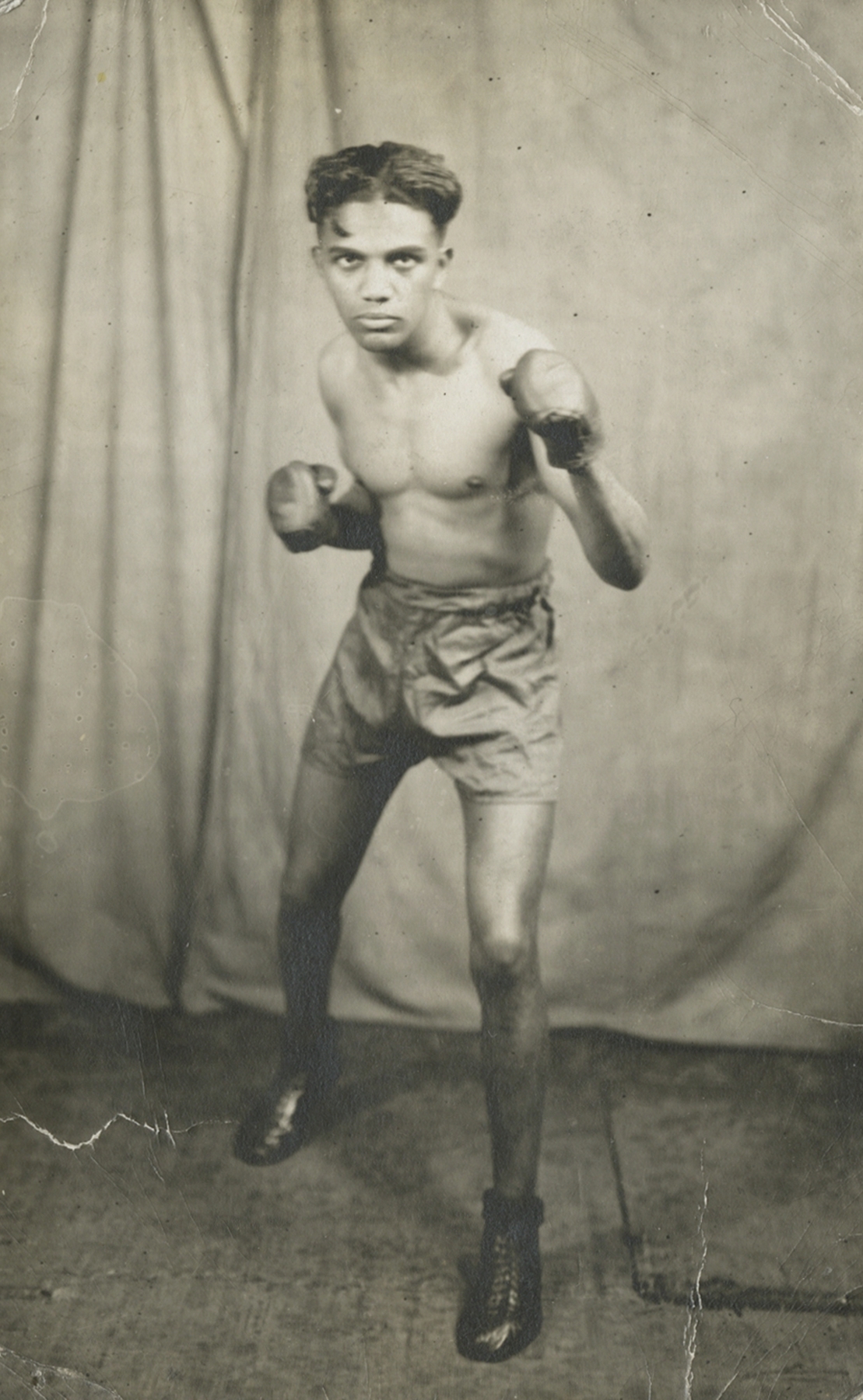 James Van Der Zee - Boxer's Stance #6, 1950s - Howard Greenberg Gallery - 2019