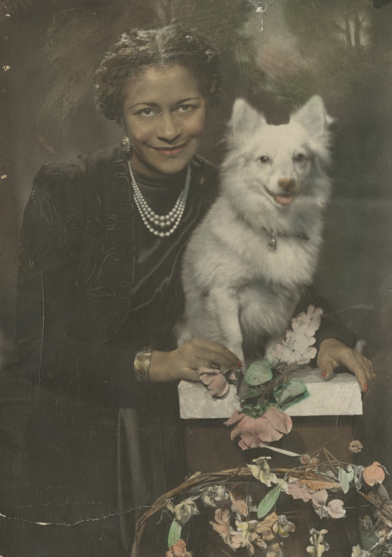 James Van Der Zee - Beauty and the Beast, 1932 - Howard Greenberg Gallery - 2019