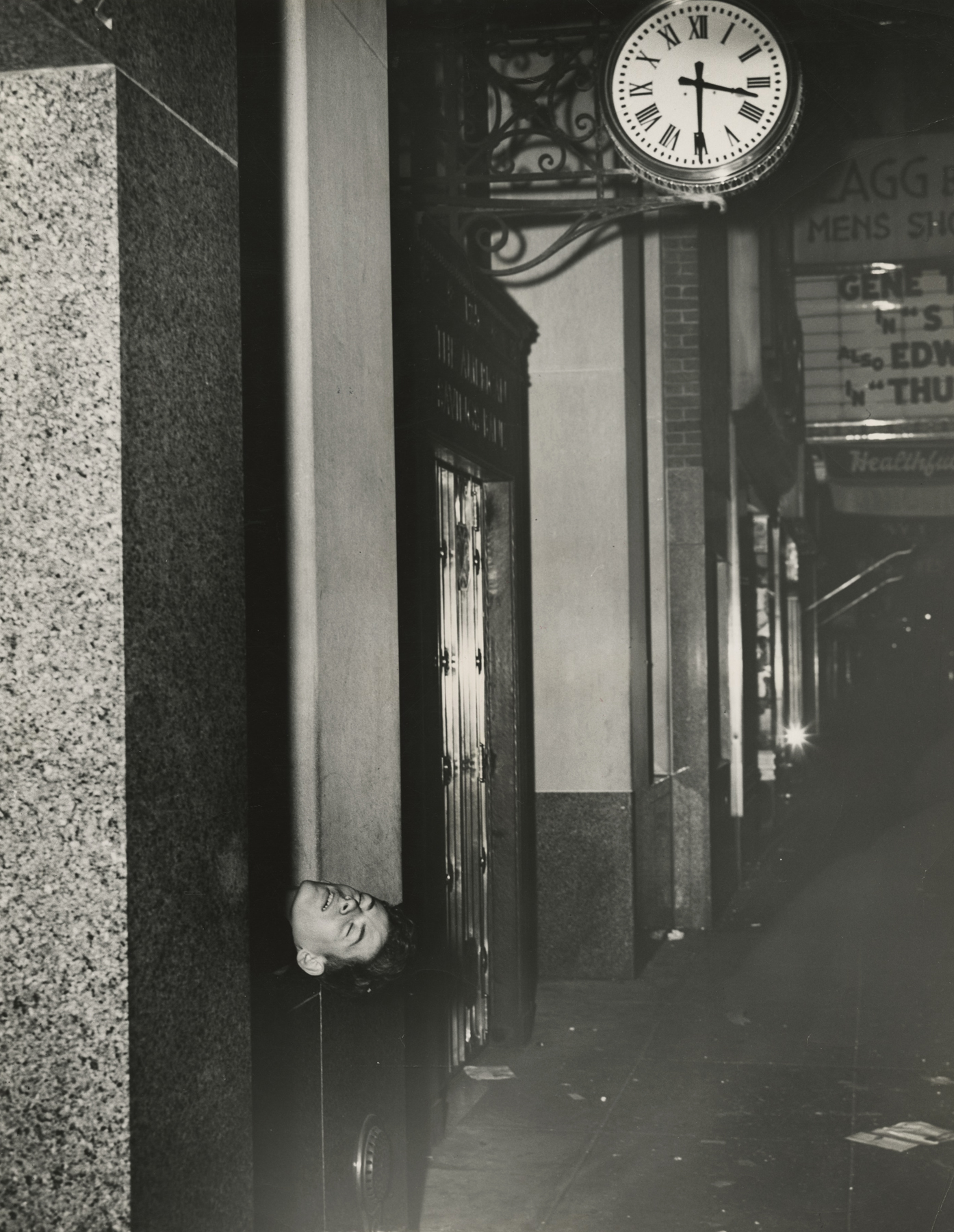 Weegee - Howard Greenberg Gallery - 2017