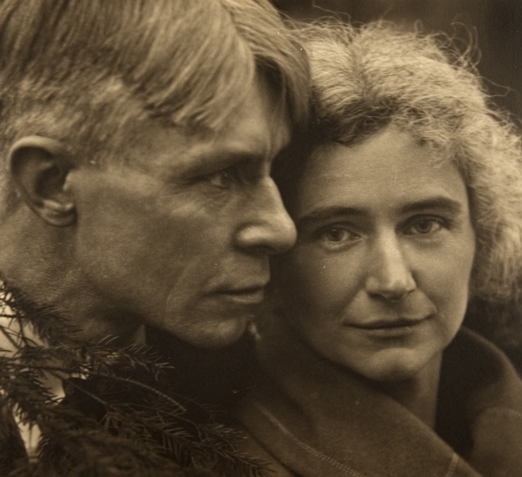 Edward Steichen: 1915-1923 2009 Howard Greenberg Gallery