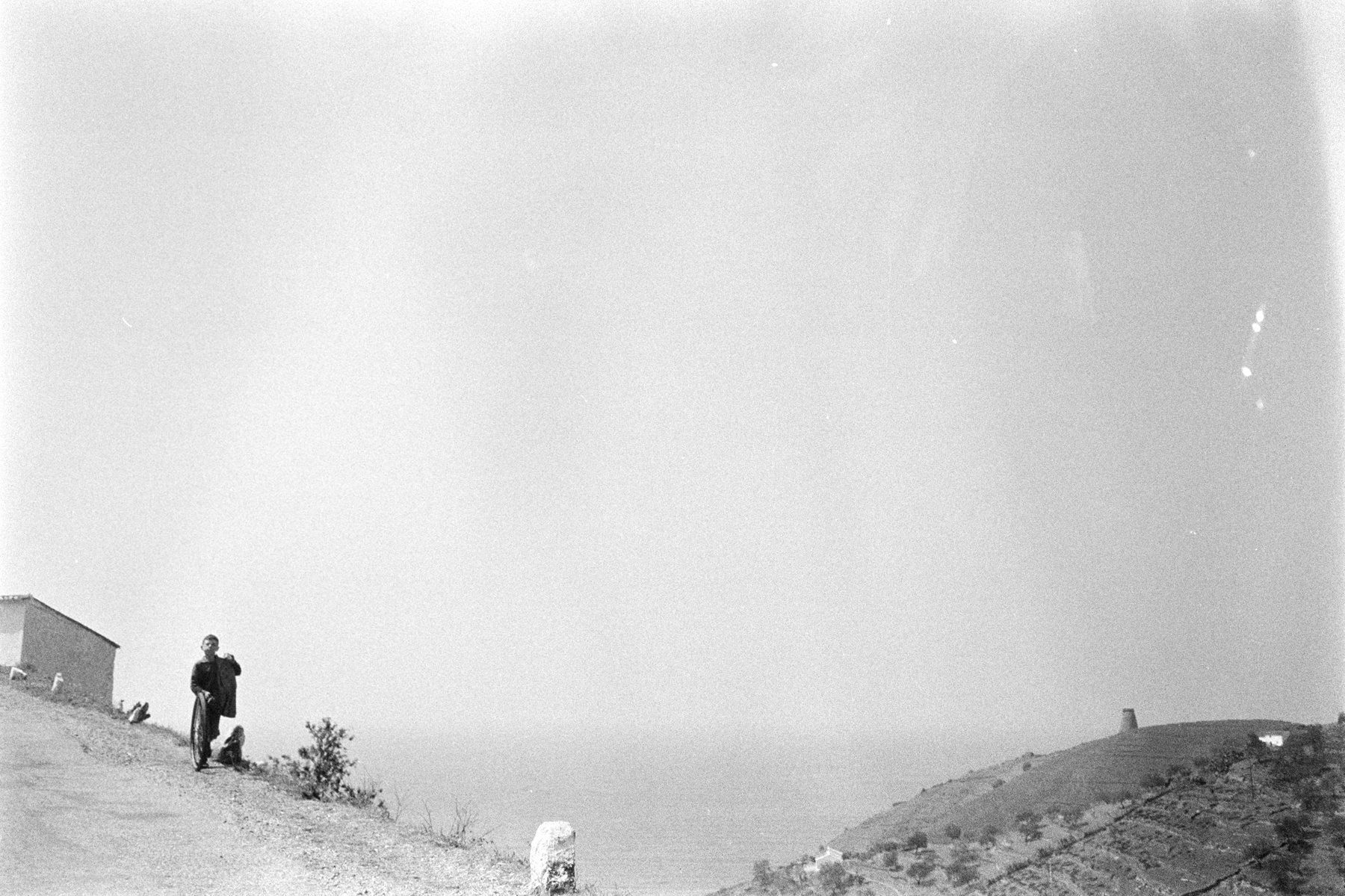 Joel Meyerowitz - European Trip: Photographs from the Car, 1968 2014 Howard Greenberg Gallery