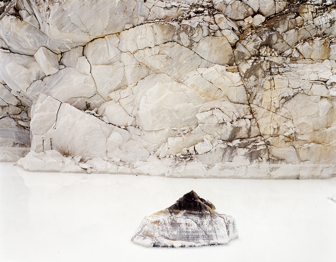 Edward Burtynsky 2011 Howard Greenberg Gallery