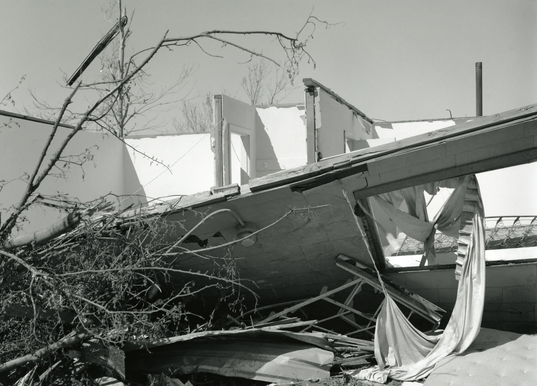 Frank Gohlke: One Thing and Another 2012 Howard Greenberg Gallery