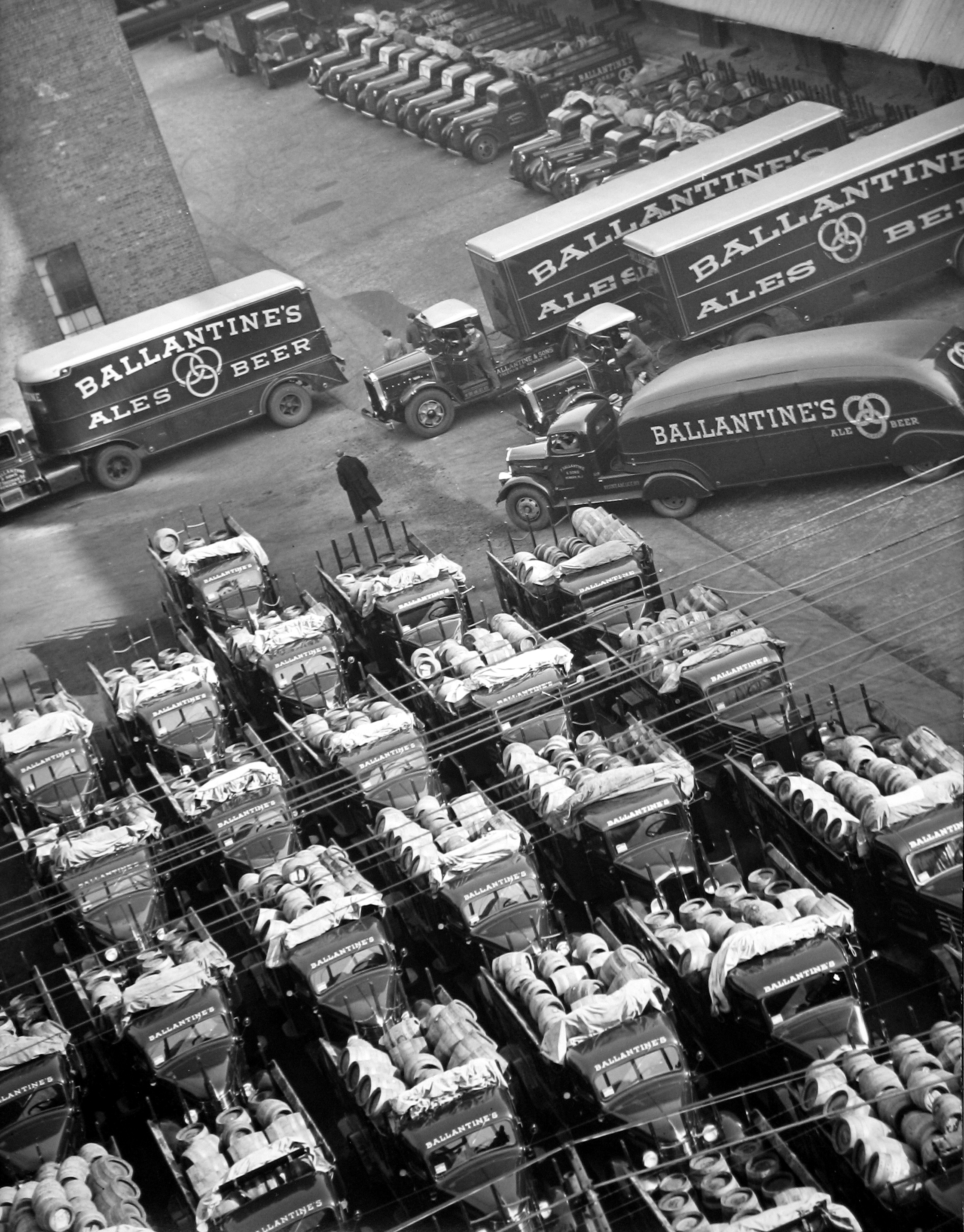 Berenice Abbott: All About Abbott 2006 howard greenberg gallery