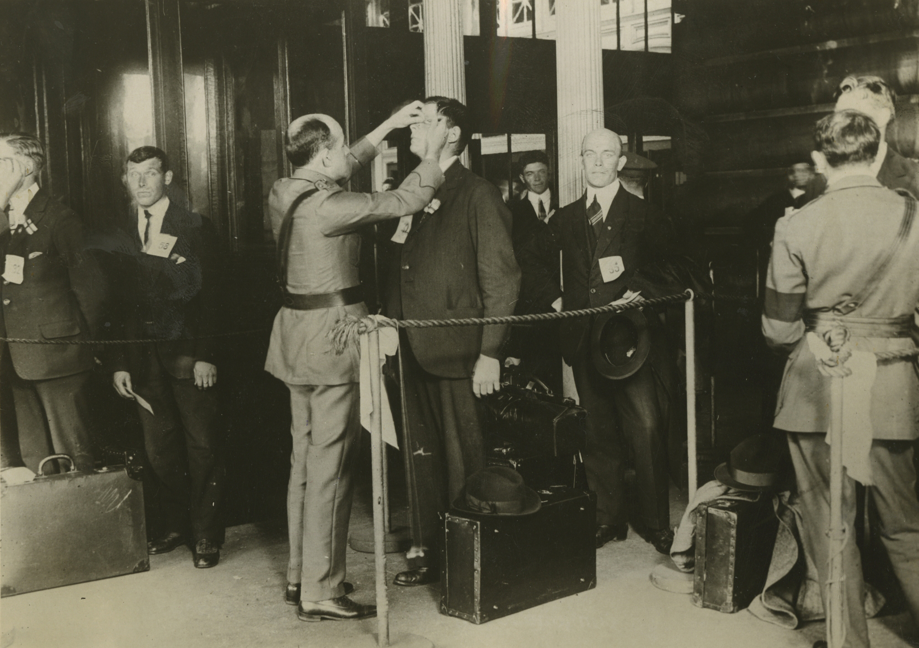 The Immigrants, Howard Greenberg Gallery, 2017