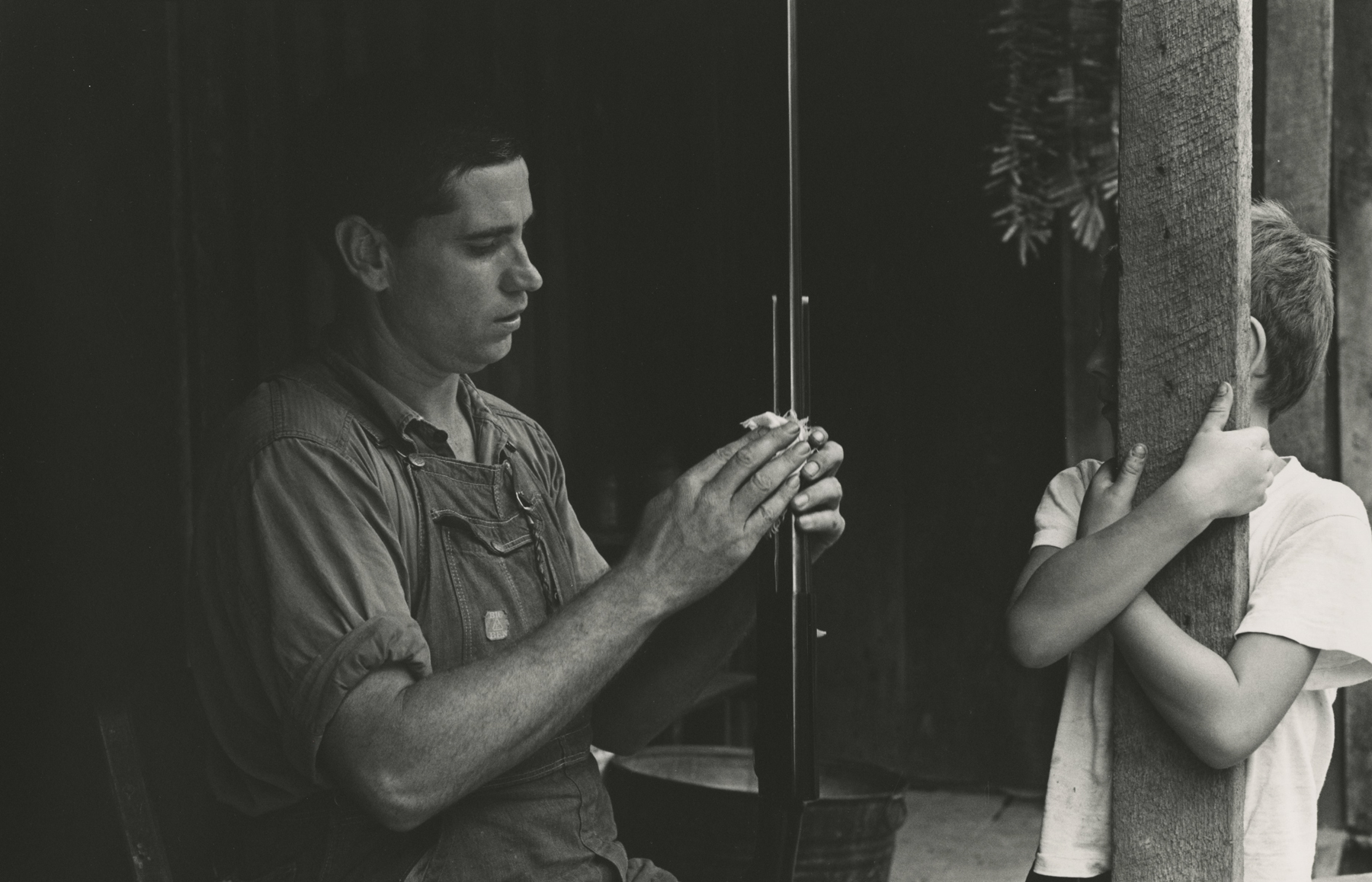 William Gedney: All Facts Eventually Lead to Mysteries - Howard Greenberg Gallery - 2016