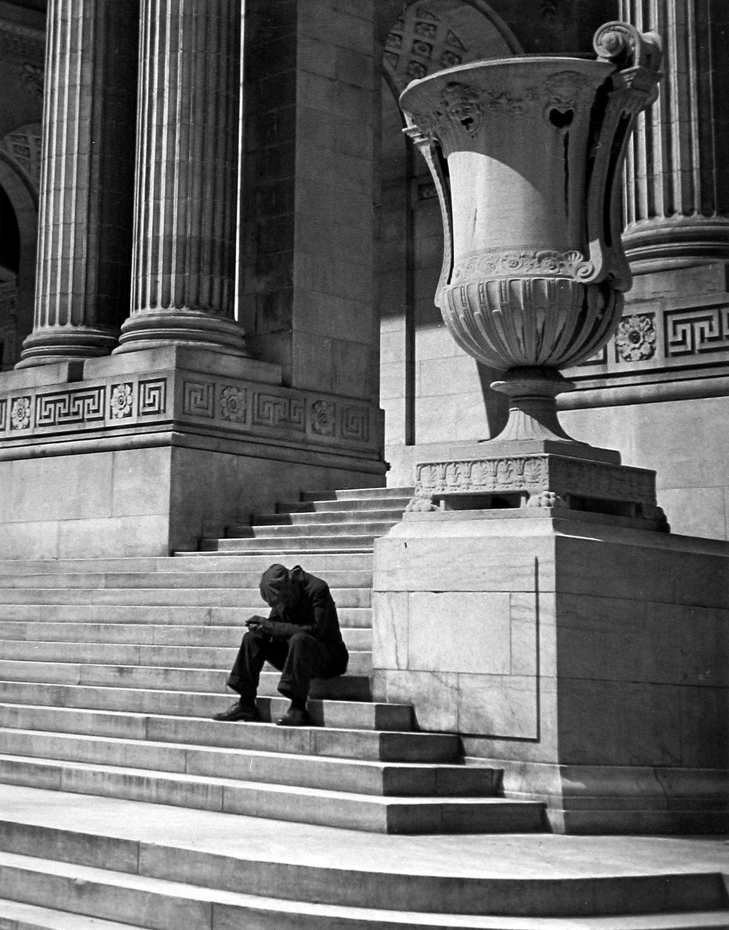 Staff Picks VI - Howard Greenberg Gallery - 2017