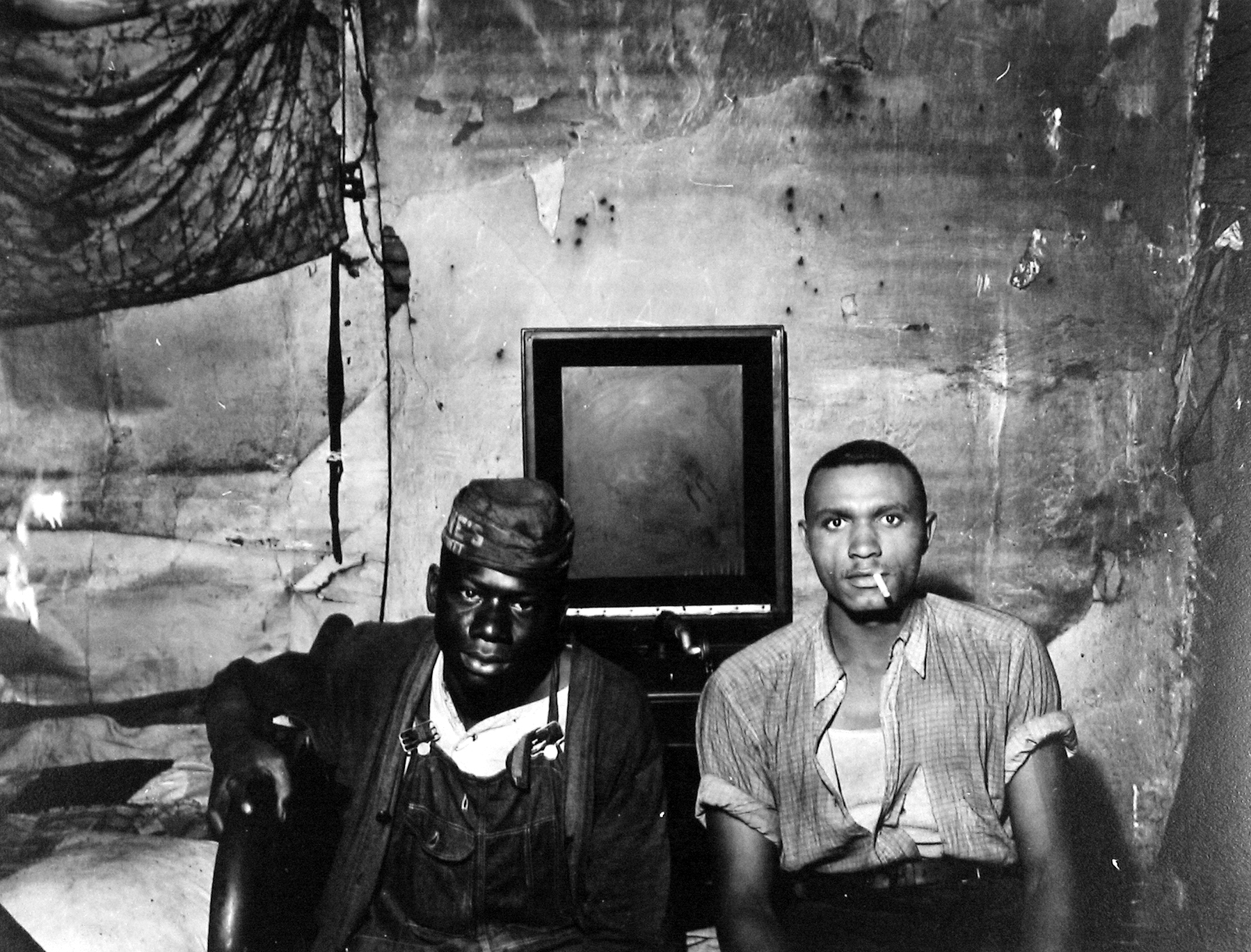 Walker Evans and His Early Circle 2004 Howard Greenberg Gallery