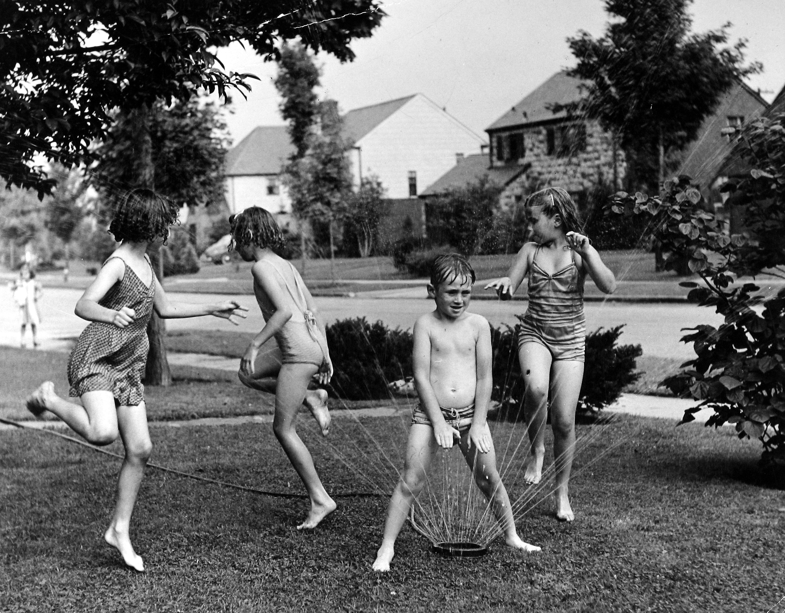 Staff Picks VI - Howard Greenberg Gallery - 2017