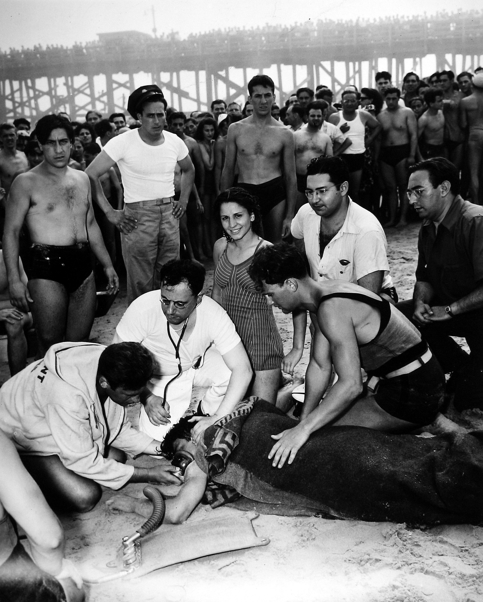 Coney Island Sideshow 2007 Howard Greenberg Gallery