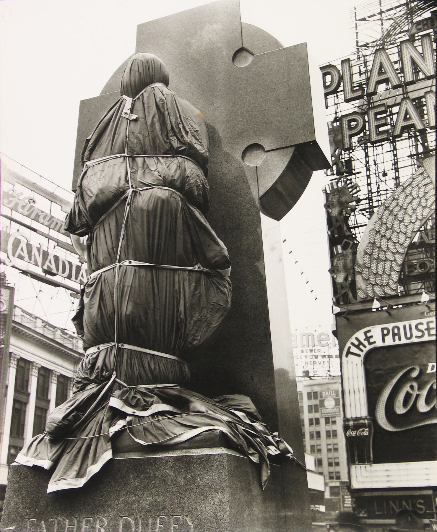 Times Square 2008 Howard Greenberg Gallery