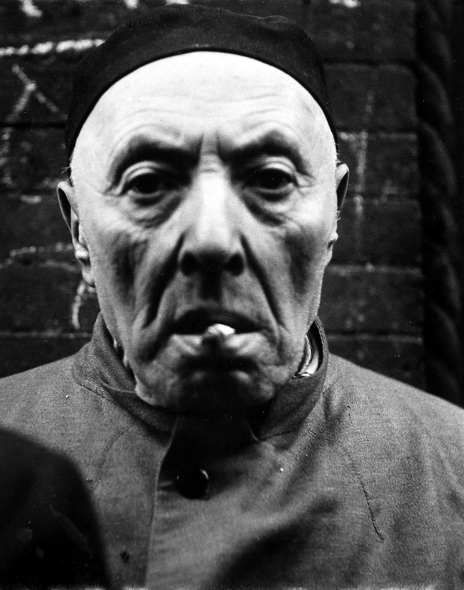 Leon Levinstein: Obsession 2005 howard greenberg gallery