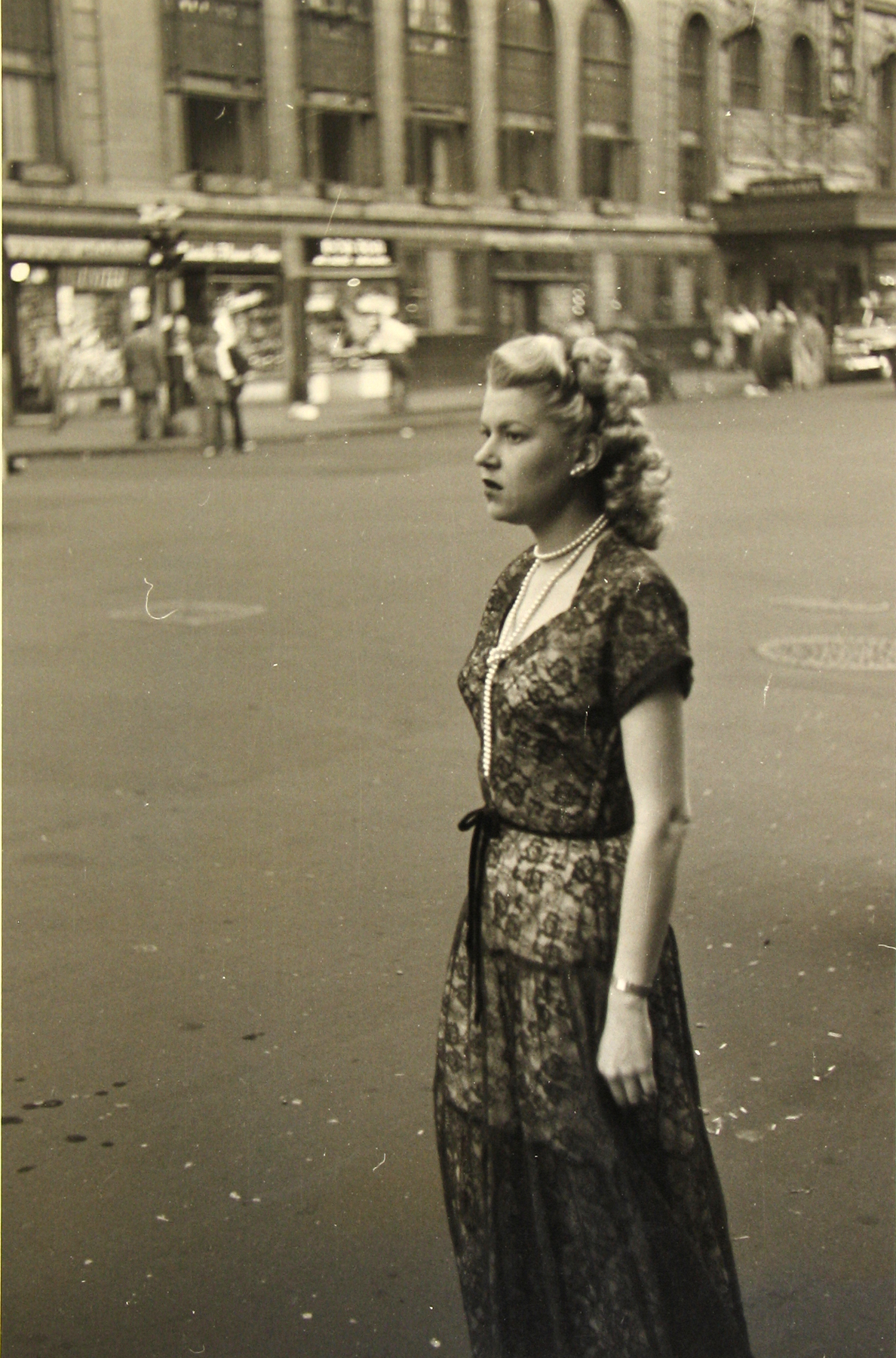 Homer Page: In Between 2010 Howard Greenberg Gallery