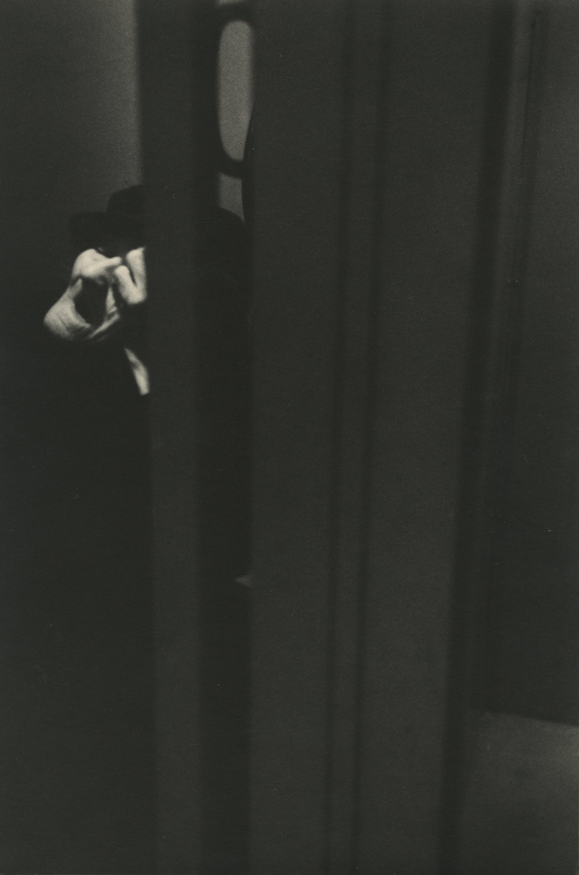 Saul Leiter - Howard Greenberg Gallery - Early Black and White - 2014