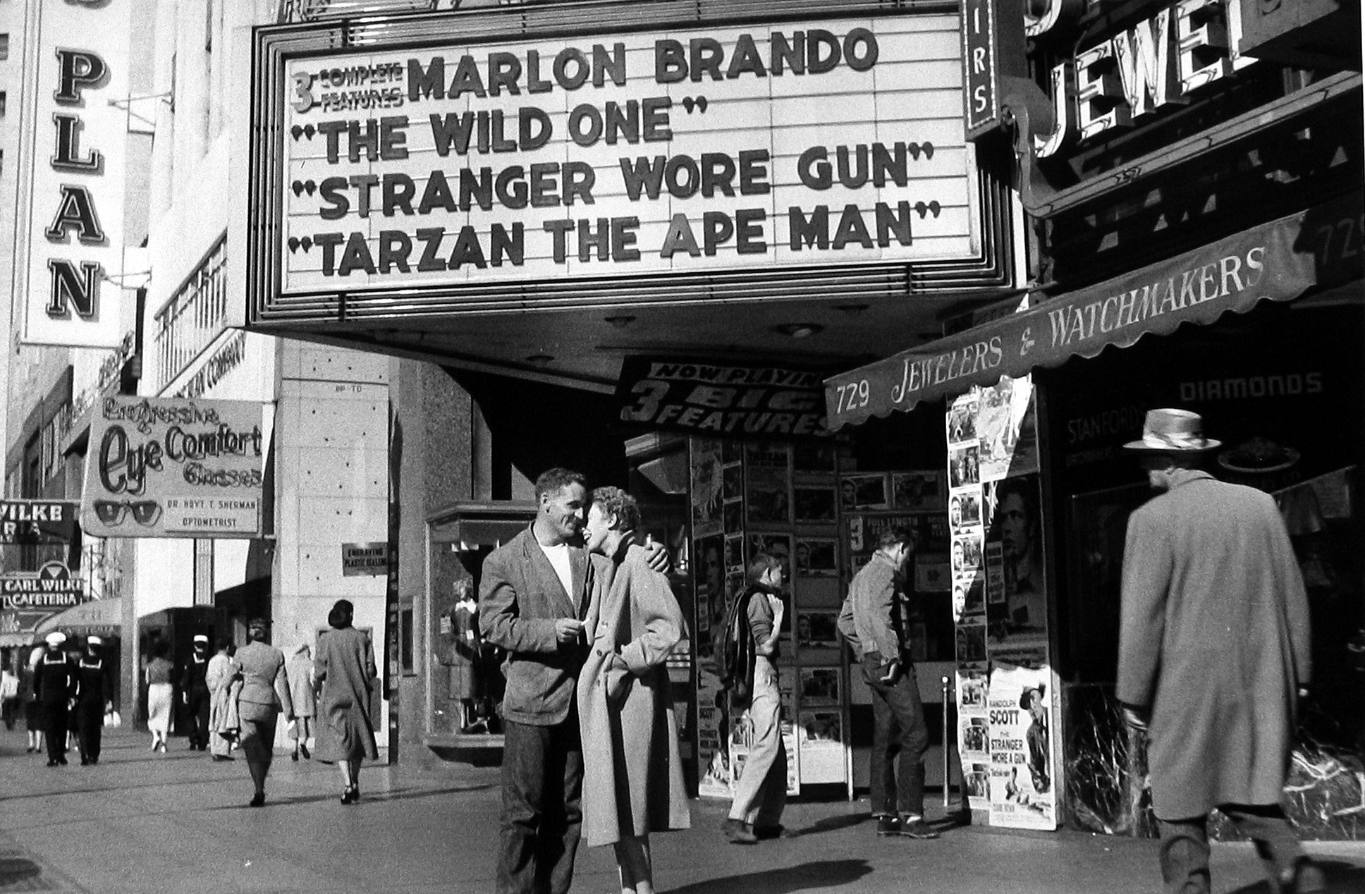 Allen Ginsberg - Ginsberg - Howard Greenberg Gallery - 2011