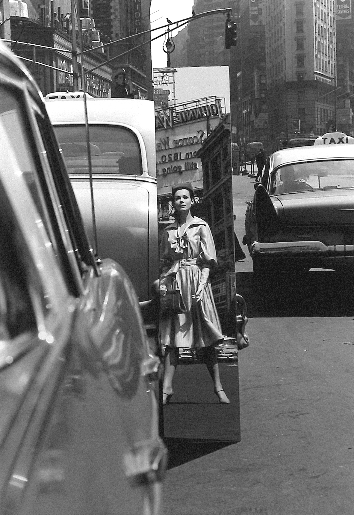 William Klein: Fashion + Street 2013 Howard Greenberg Gallery