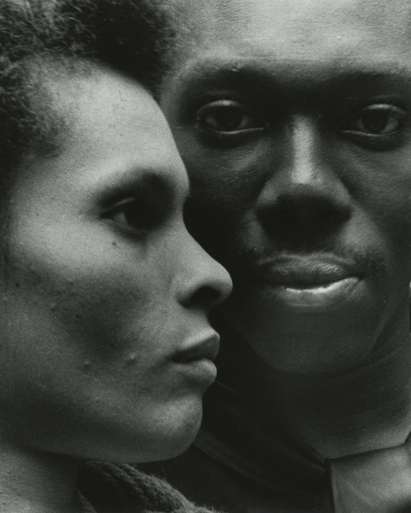 Arnold Newman - Gwen and Jacob Lawrence, 1943 - Howard Greenberg Gallery - 2018