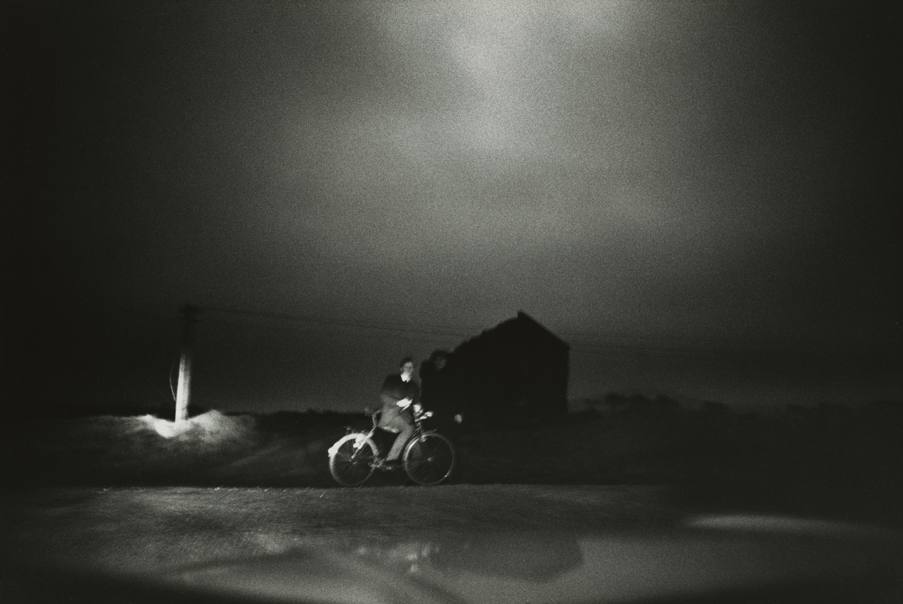 Joel Meyerowitz - European Trip: Photographs from the Car, 1968 2014 Howard Greenberg Gallery