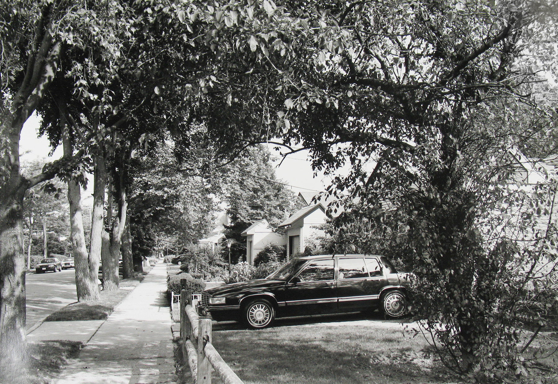 Frank Gohlke: Queens 2008 Howard Greenberg Gallery