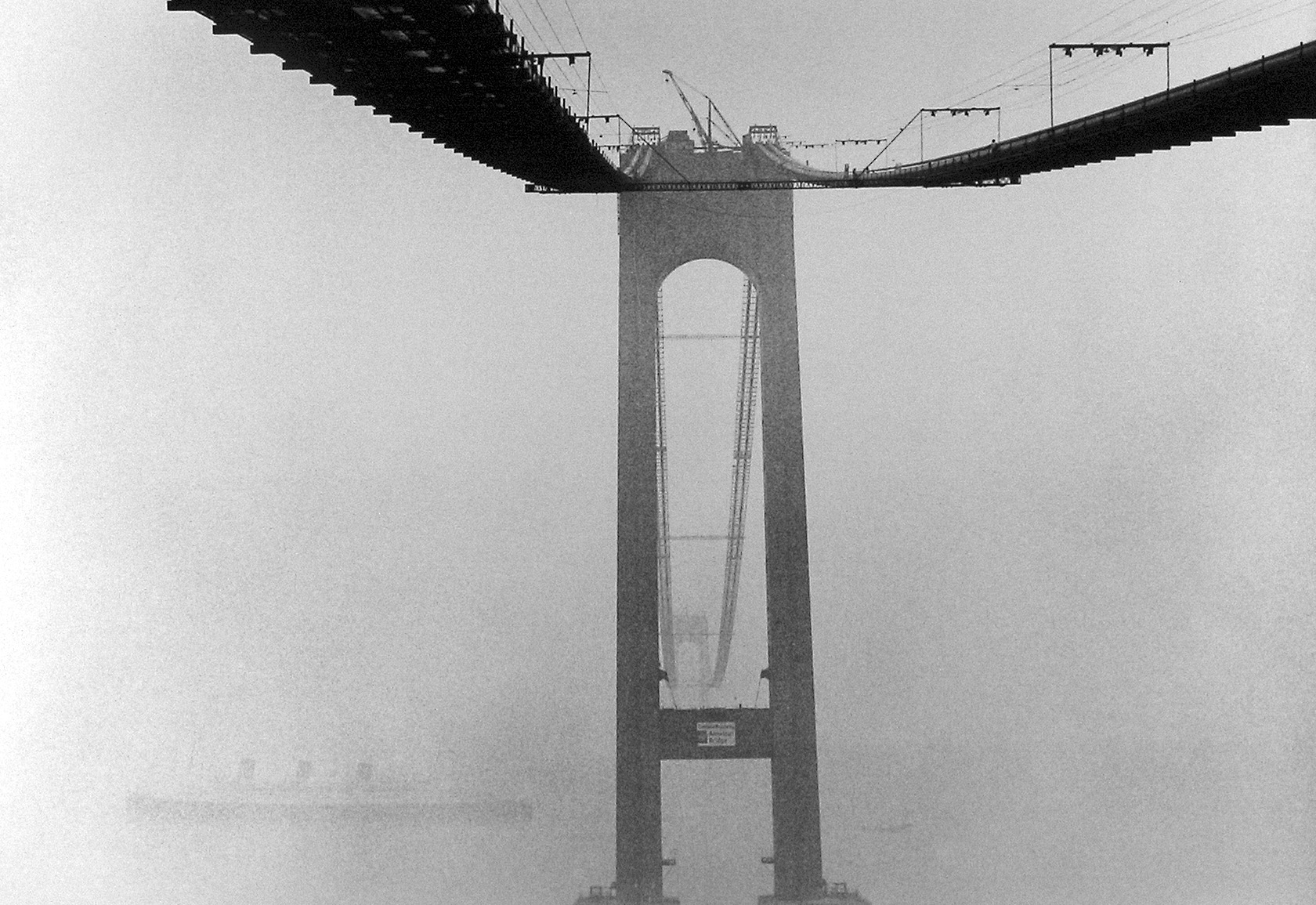 Land Lines - Howard Greenberg Gallery - 2015