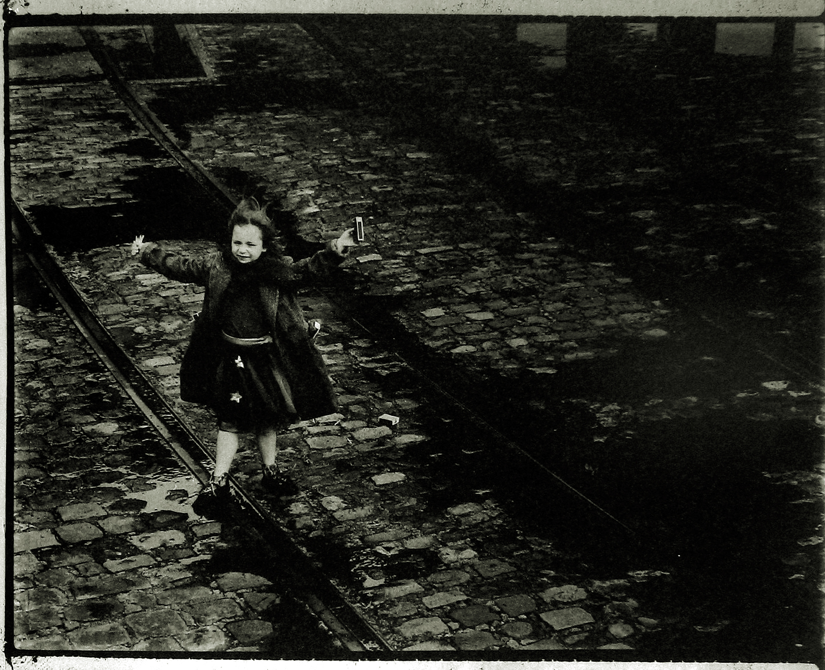 Sarah Moon: Circus 2004 2005 howard greenberg gallery