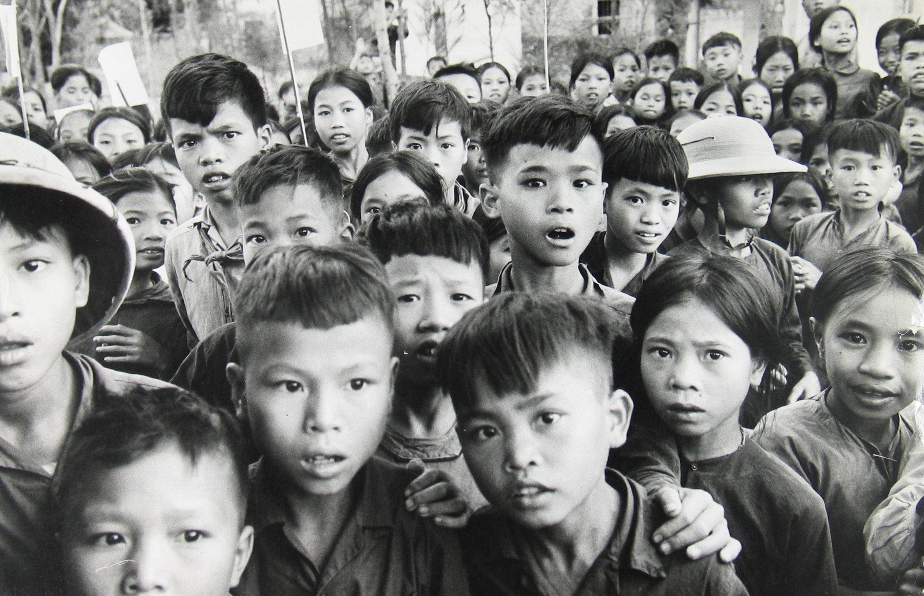 Marc Riboud: Home on the road 2008 Howard Greenberg Gallery