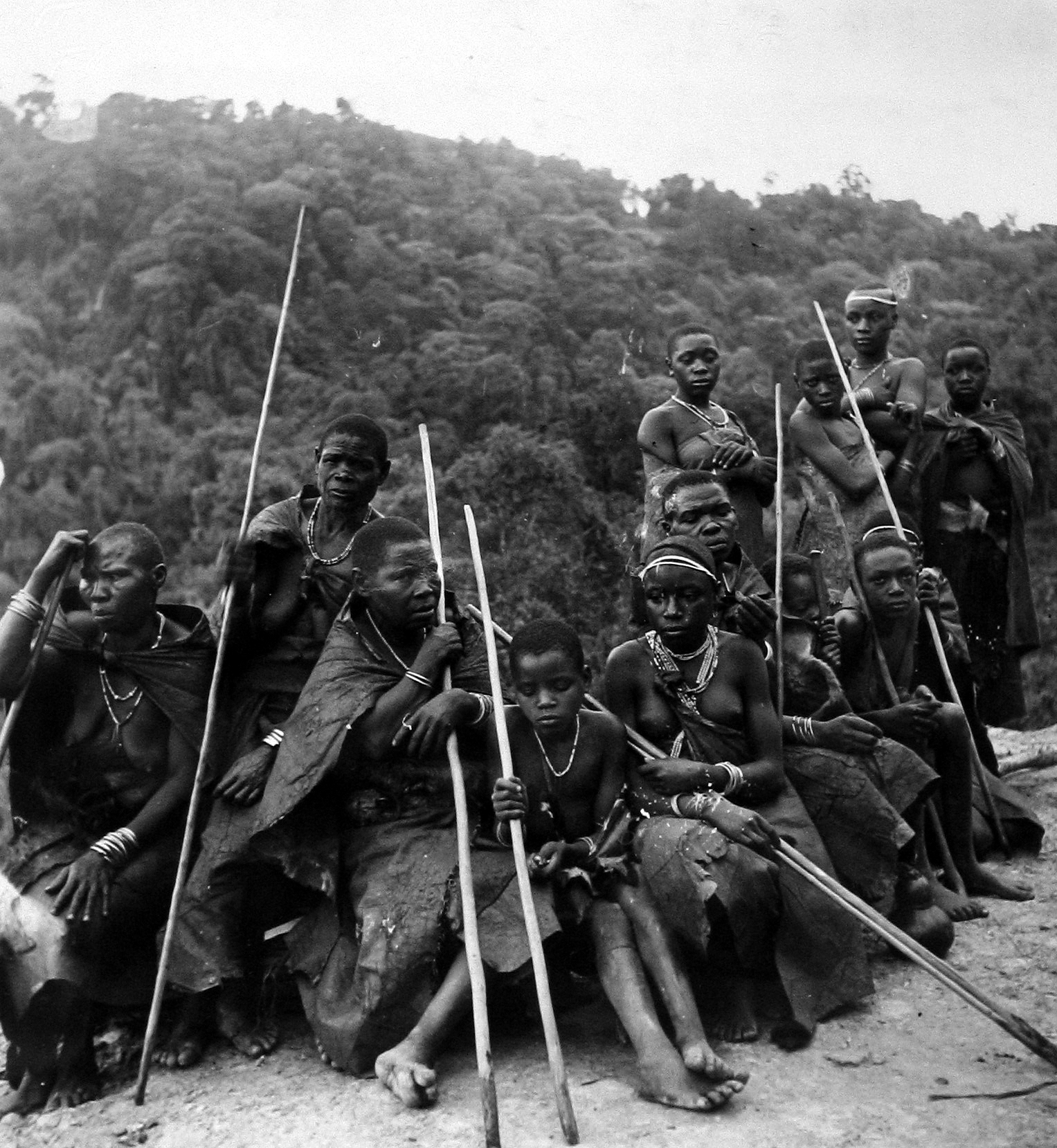 Circa 1947: The Founding of Magnum 2004 Howard Greenberg Gallery George Rodger