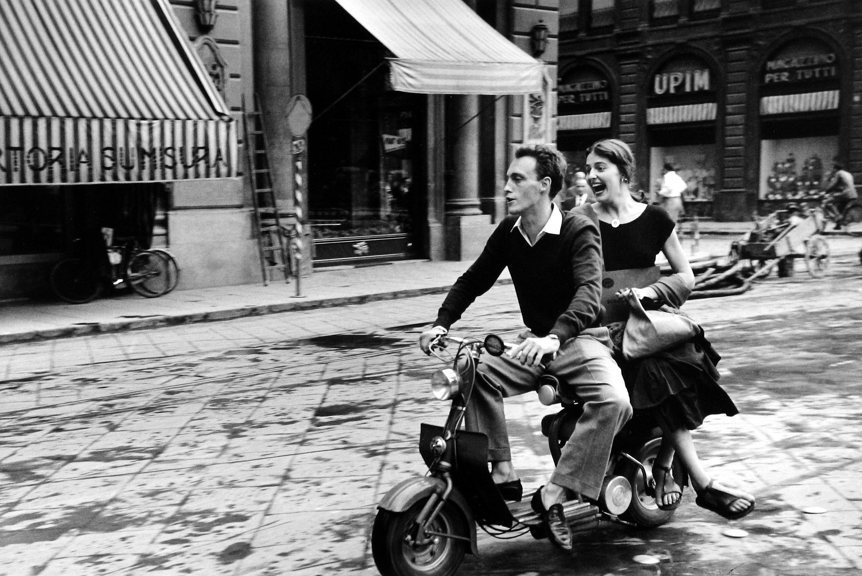 Ruth Orkin: Jinx Allen in Florence 2005 Howard Greenberg Gallery