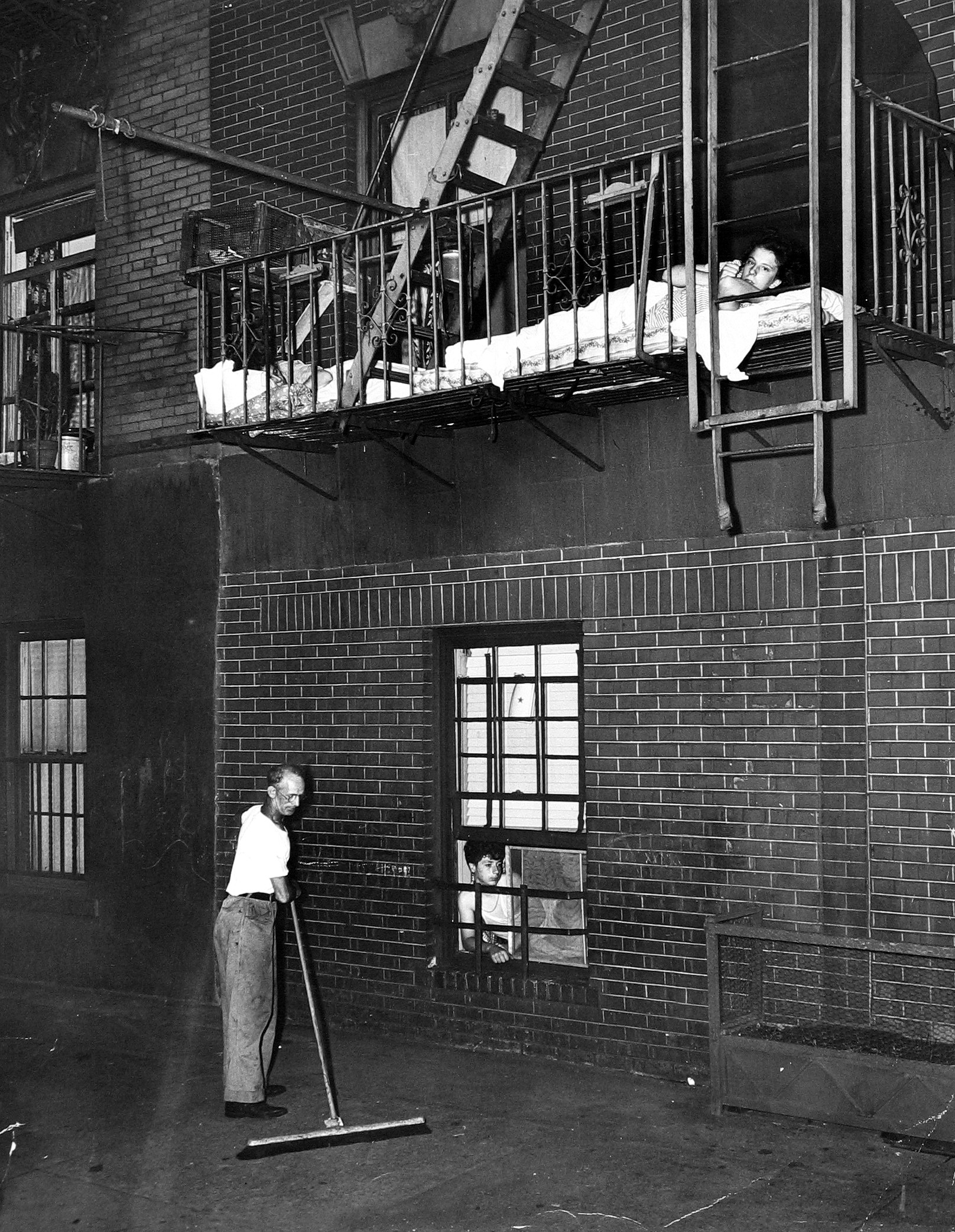 A Cool Breeze - Howard Greenberg Gallery - 2016 - Summer Nights