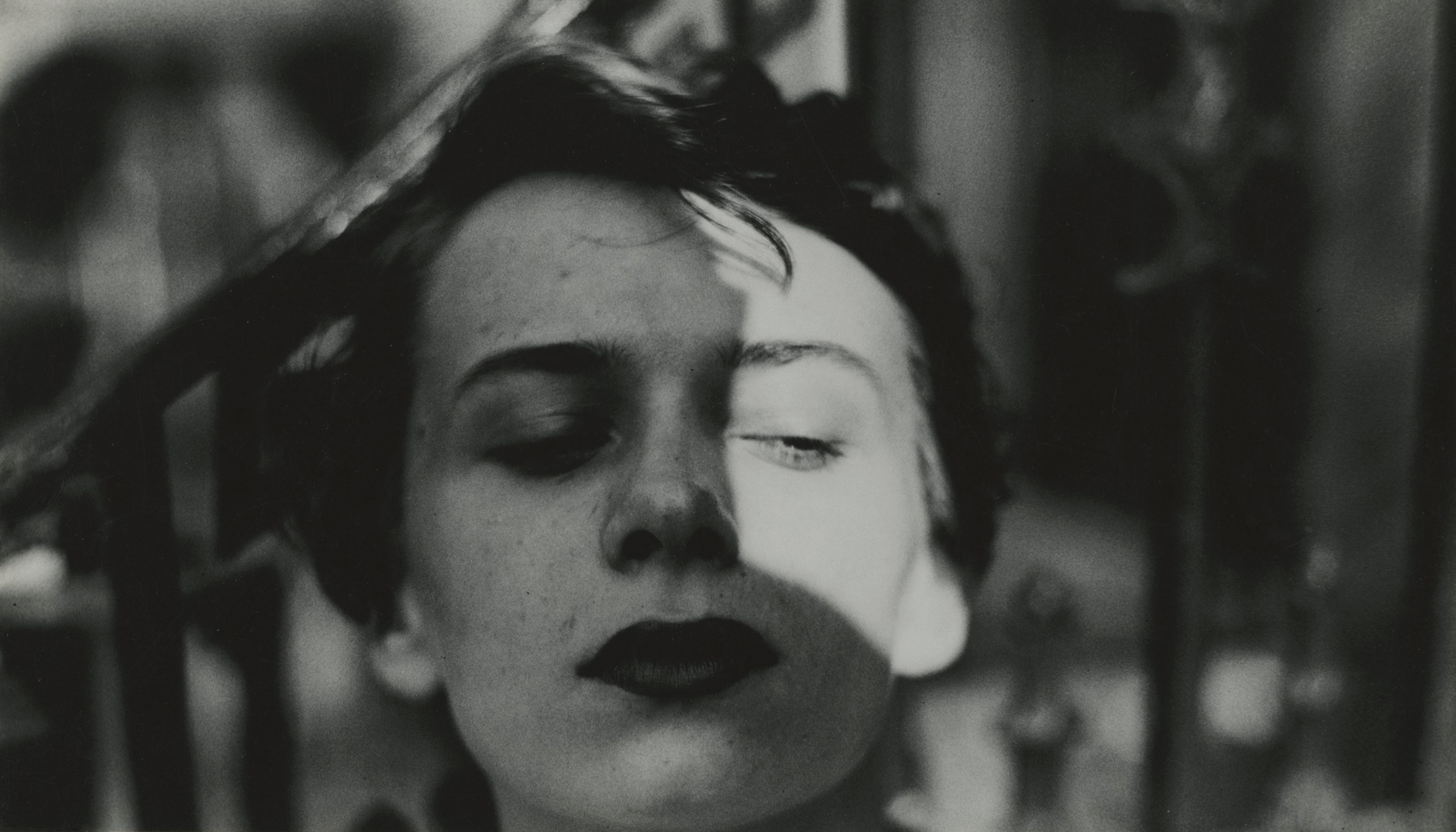Saul Leiter - Howard Greenberg Gallery - Early Black and White - 2014