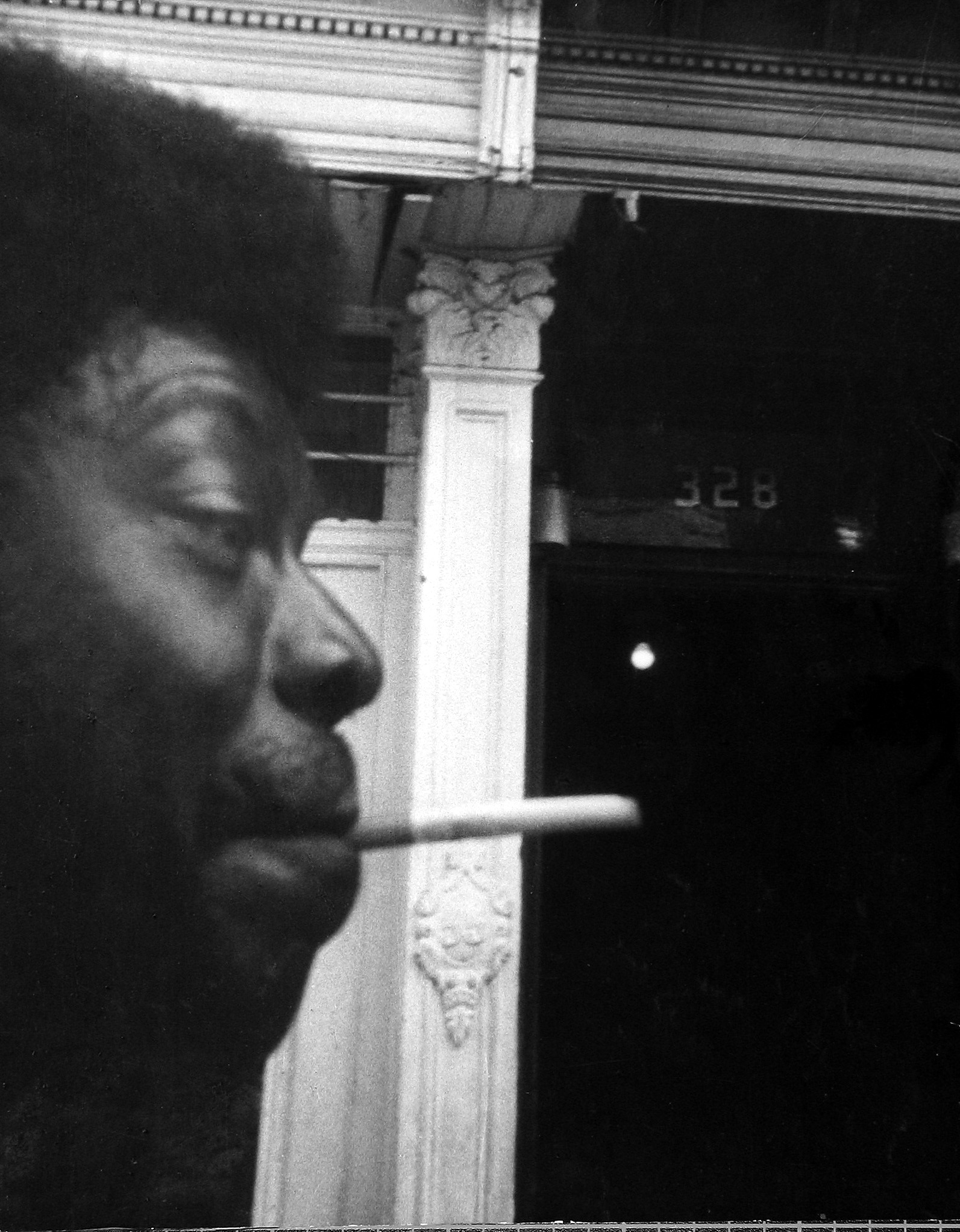 Leon Levinstein: Living in the Edge 2010 Howard Greenberg Gallery