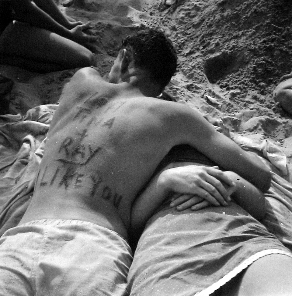 Right of Passage: Youth Culture from Mid-Century 2006 howard greenberg gallery