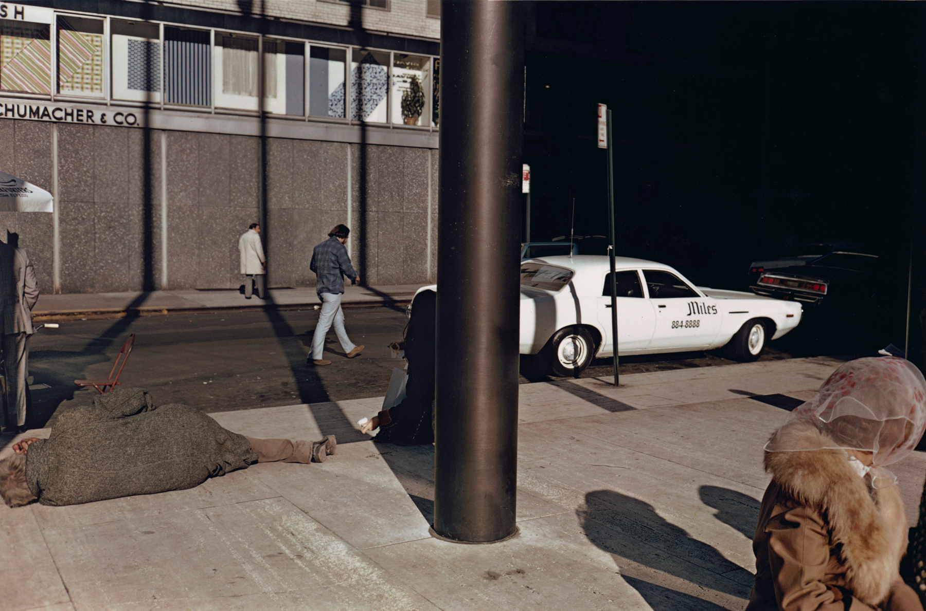 Joel Meyerowitz - 50 Years of Photographs Part I: 1962 - 1977 2012 Howard Greenberg Gallery
